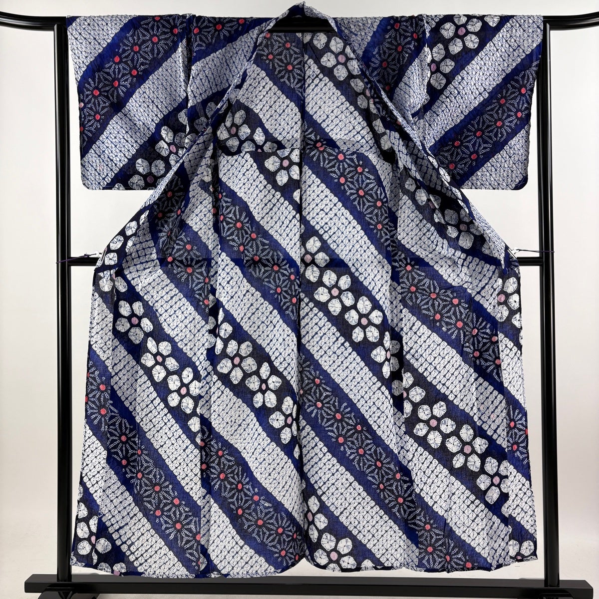 浴衣 身丈155cm 裄丈63.5cm S 絞り浴衣 梅 麻の葉 青 綿 名品｜中古
