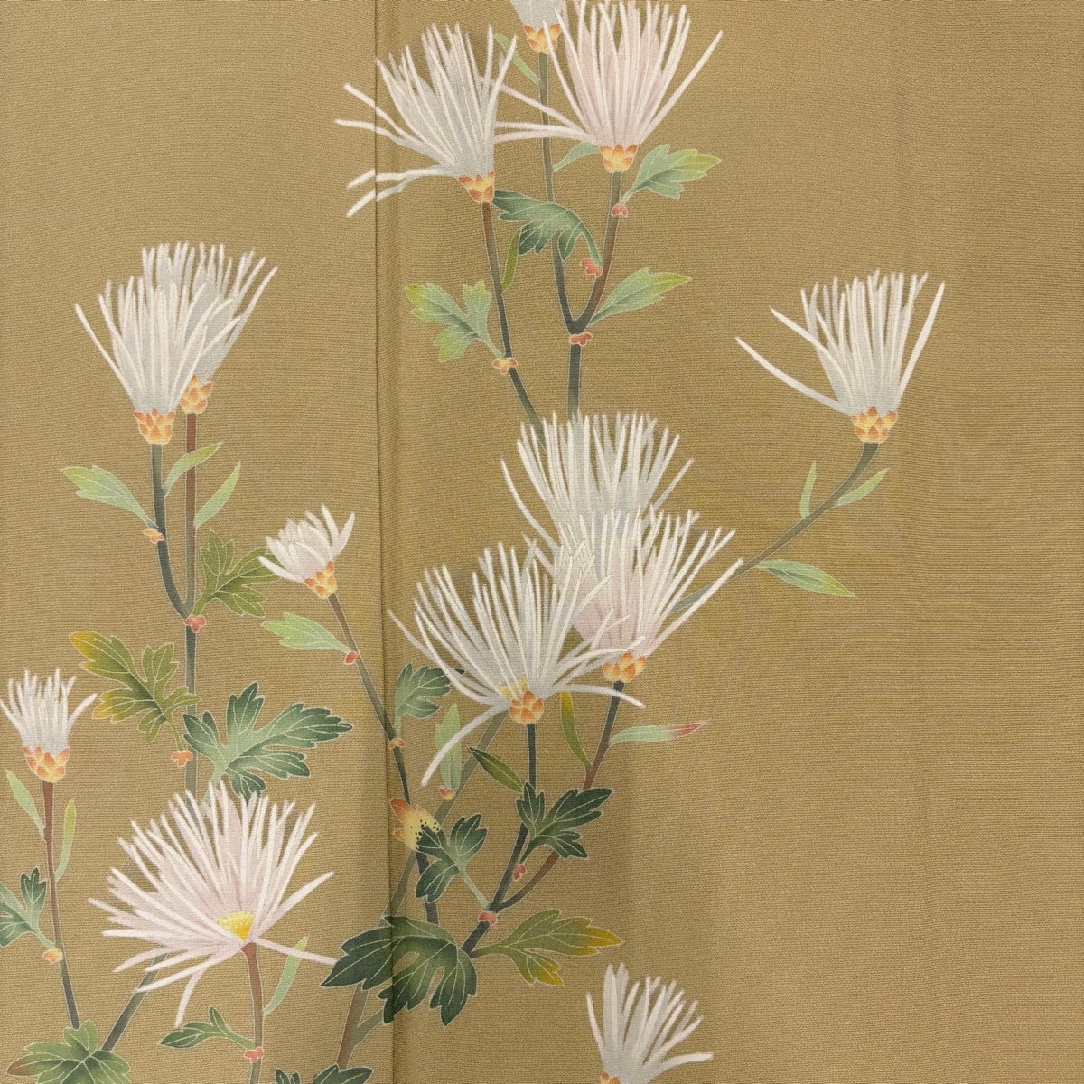 付下げ 身丈160.5cm 裄丈63.5cm S 袷 落款あり 菊 草花 ベージュ 正絹