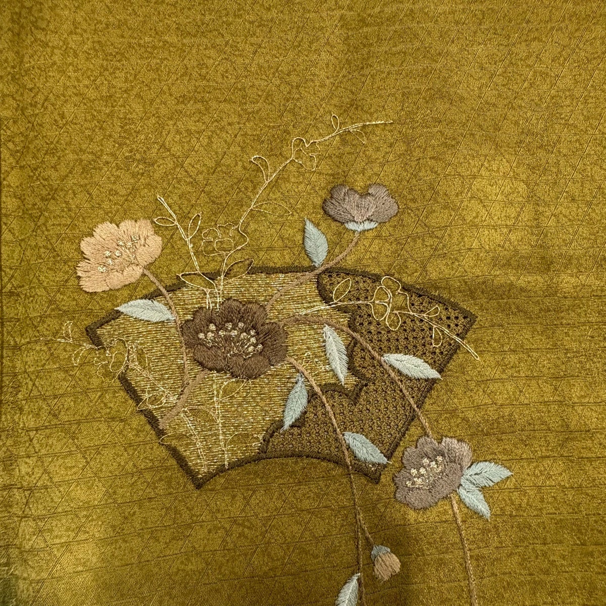 付け下げ　身丈　裄　金彩　グラデーション　花模様　着物　051b p 美品】 付下げ 身丈158cm 裄丈62.5cm S 袷 扇面 花唐草 刺繍 金彩 茶