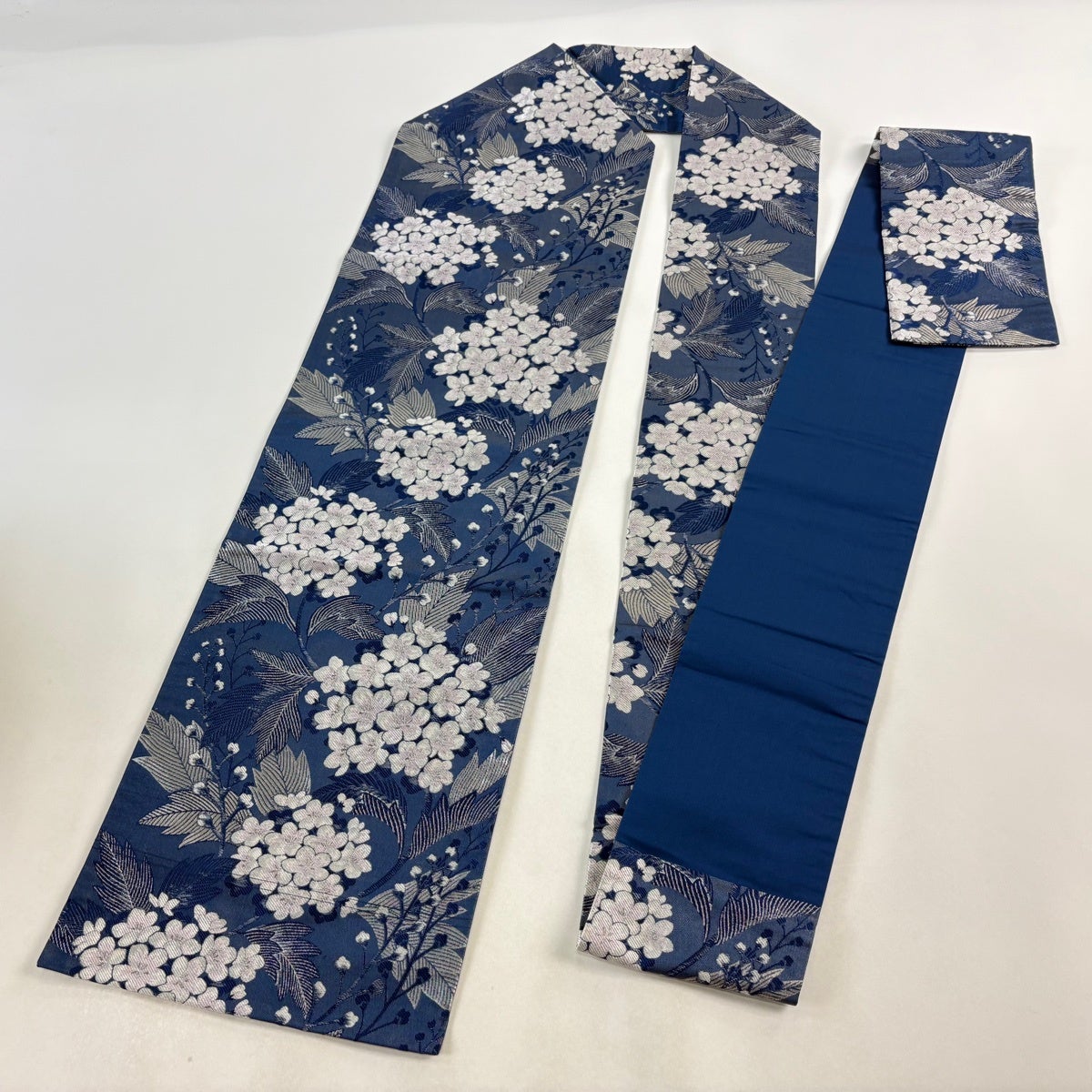 美品】 名古屋帯 優品 草花 銀糸 青 正絹｜中古・古着・リサイクル着物
