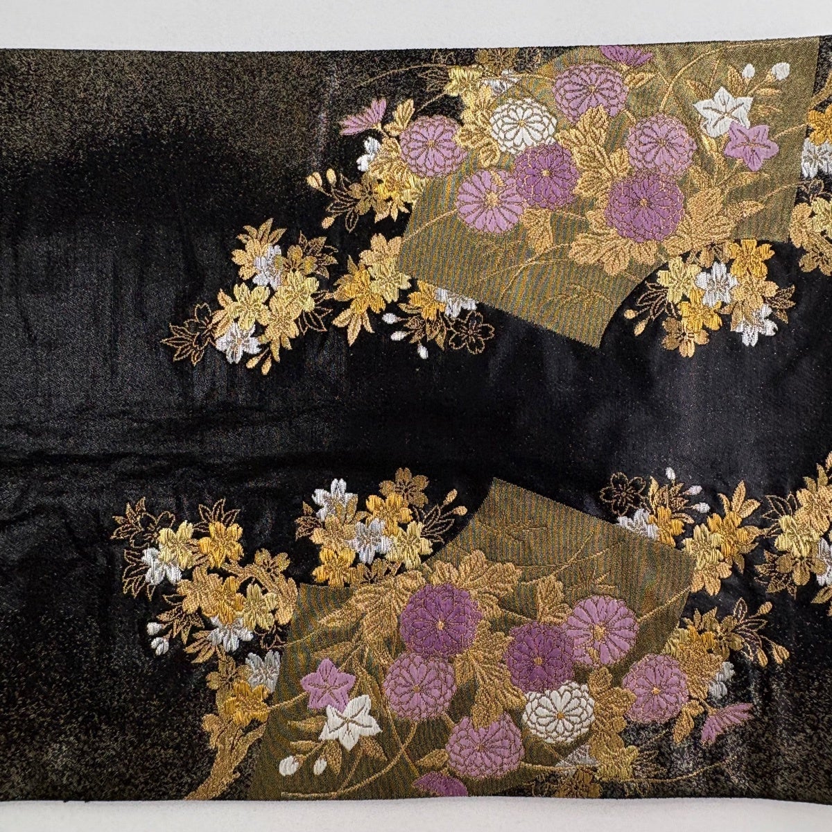 袋帯 逸品 じゅらく 落款あり 帝王紫 桜華宝扇文 金銀糸 箔 黒 お太鼓