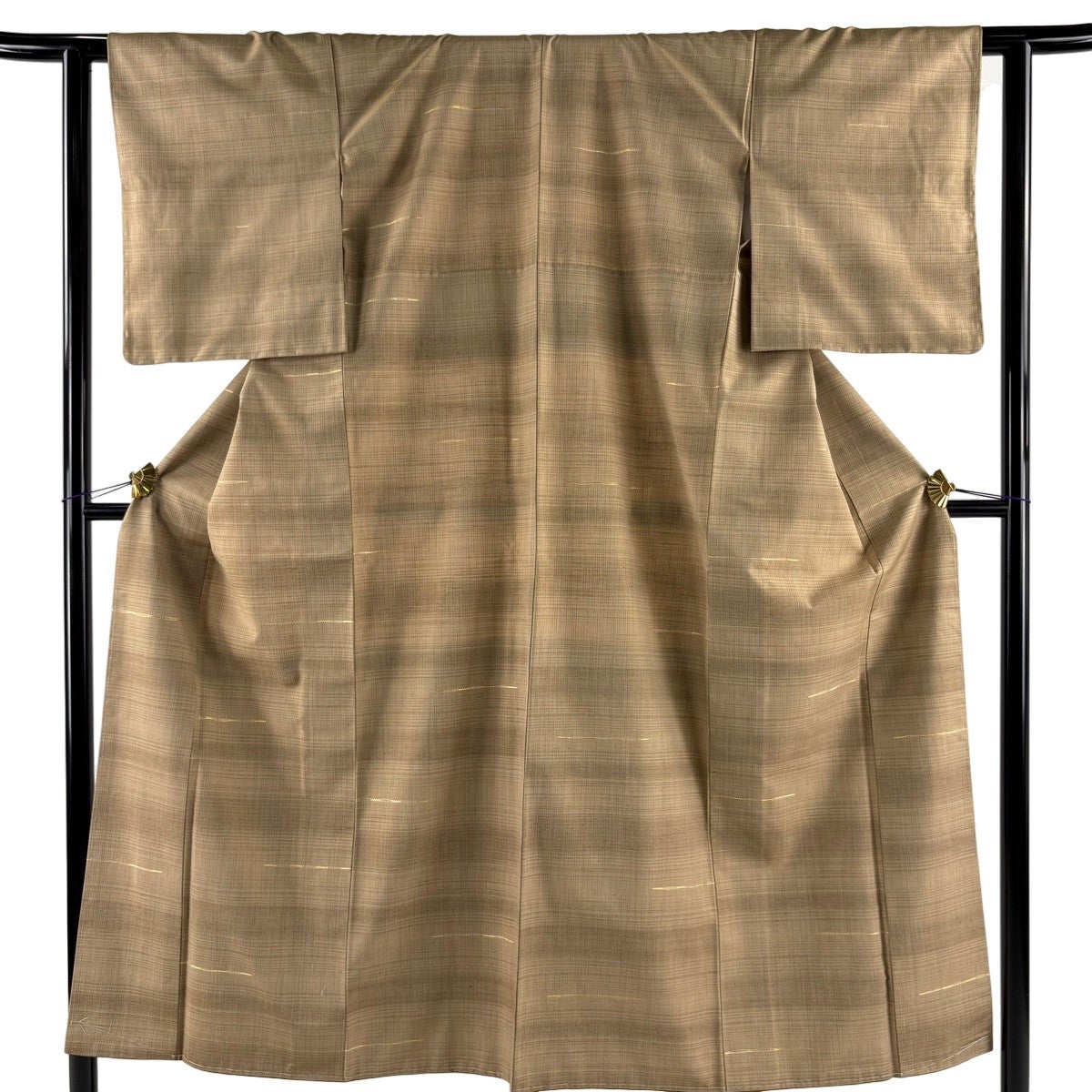 美品】 紬 身丈151cm 裄丈61cm S 袷 縞 薄茶色 正絹 秀品｜中古・古着