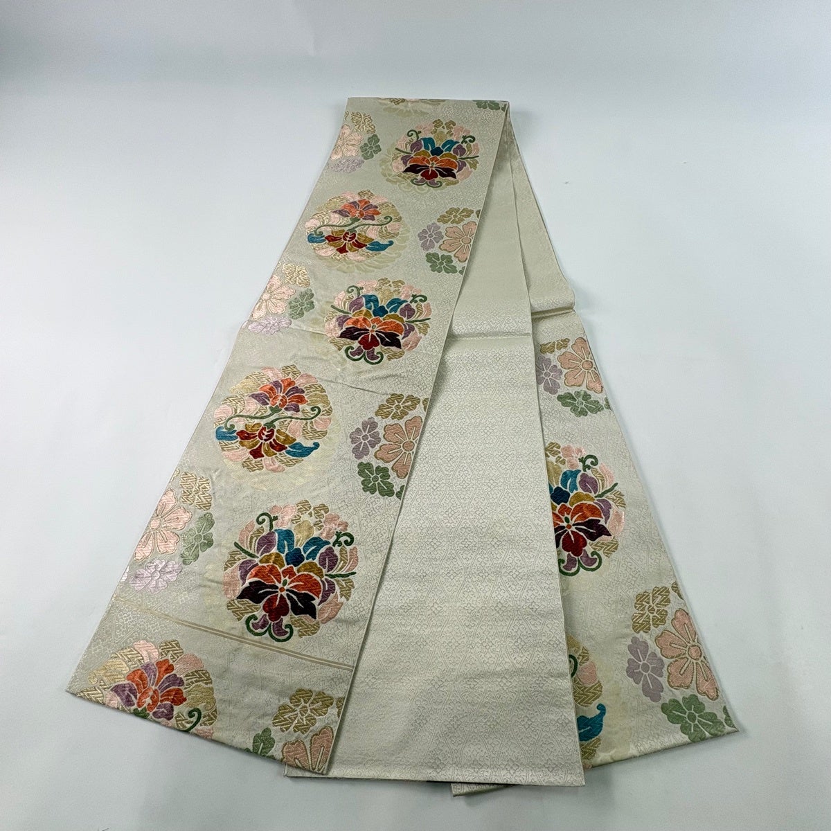 袋帯 秀品 唐花丸紋 草花 花 唐草 金糸 ベージュ 六通 正絹｜中古