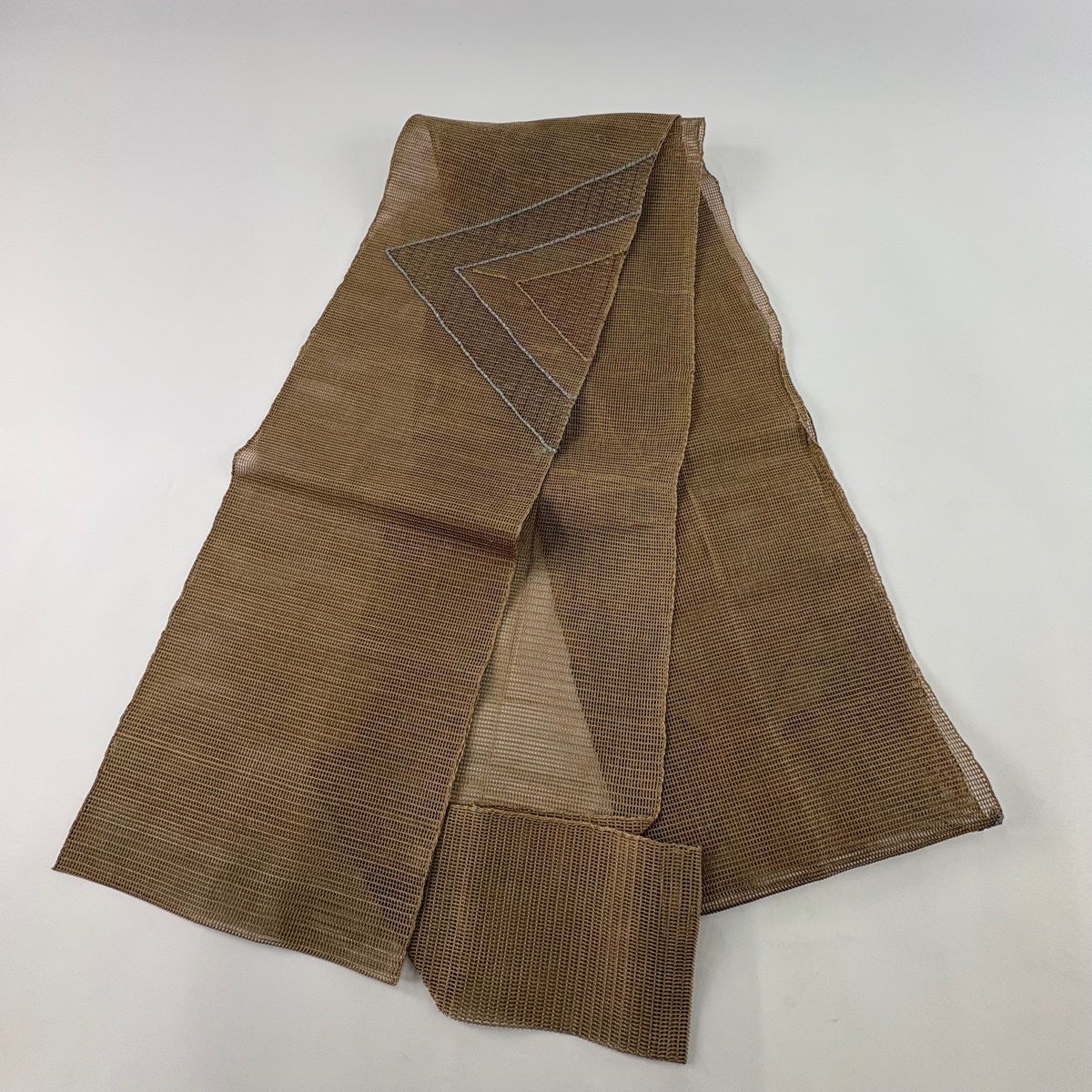 名古屋帯 秀品 夏帯 羅 八寸名古屋帯 松葉仕立て 幾何学模様 金糸 灰茶