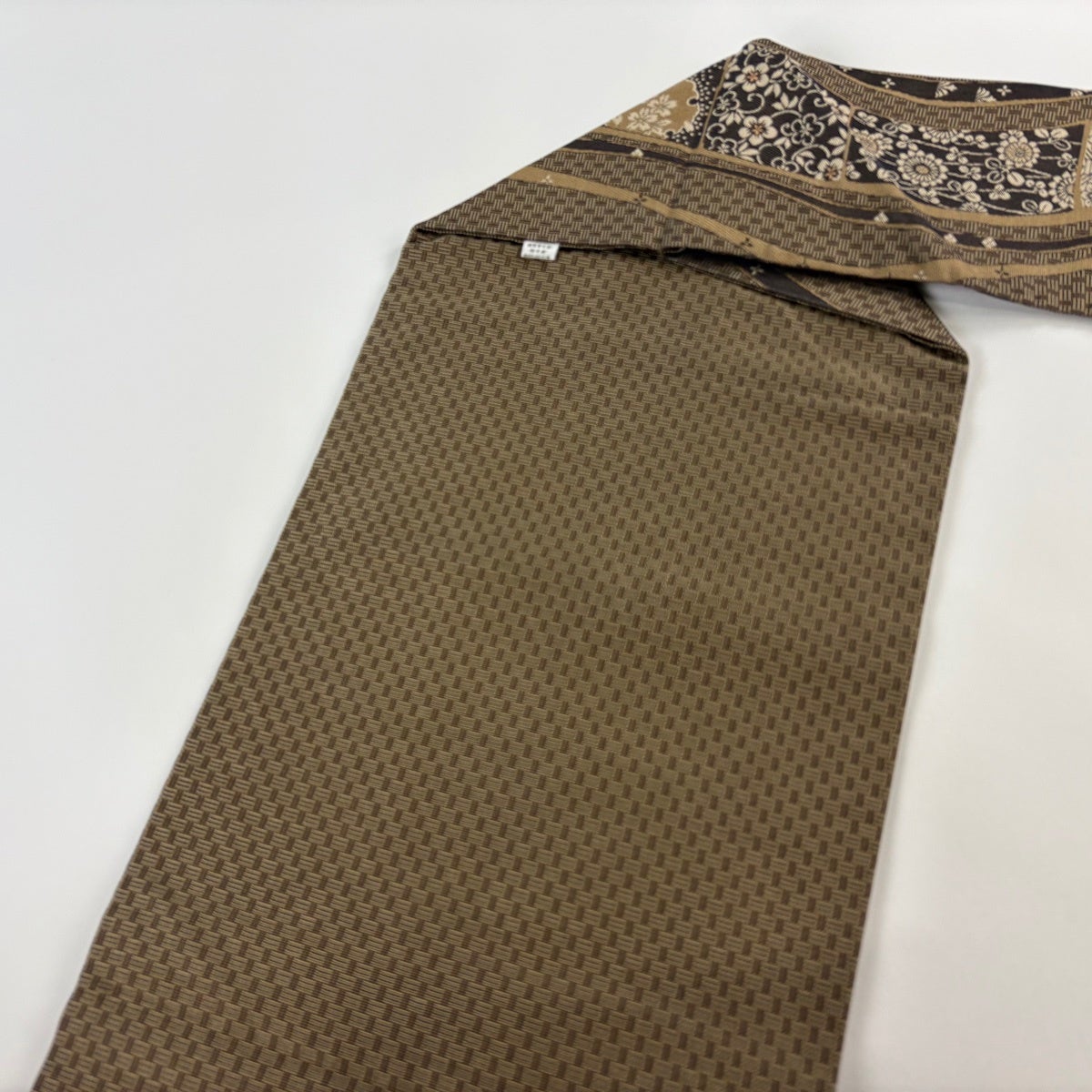美品】 名古屋帯 秀品 雪輪 草花 茶色 正絹｜中古・古着・リサイクル