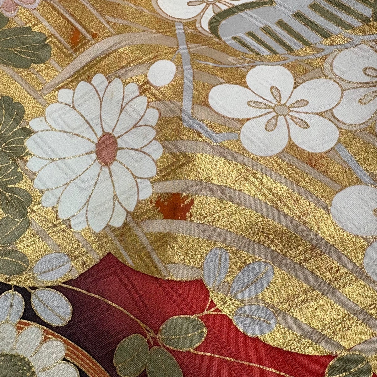 振袖 身丈168cm 裄丈67cm M 袷 菊 蝶 金彩 染め分け 赤 正絹 秀品