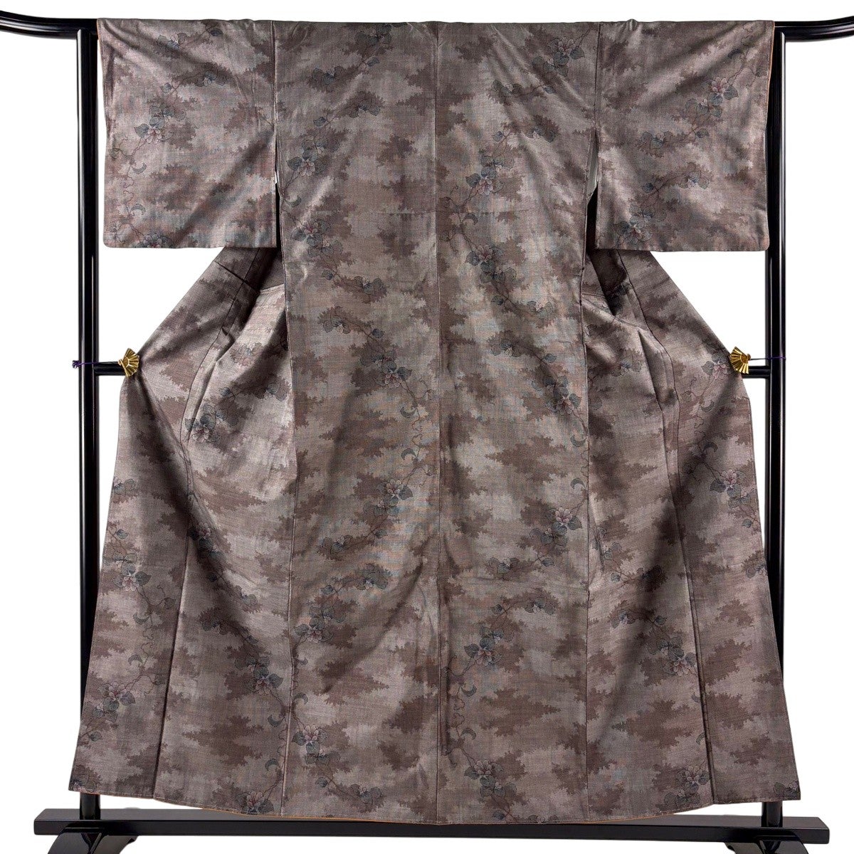 美品】 紬 身丈159cm 裄丈64cm M 袷 御所車 草花 焦茶色 正絹 秀品