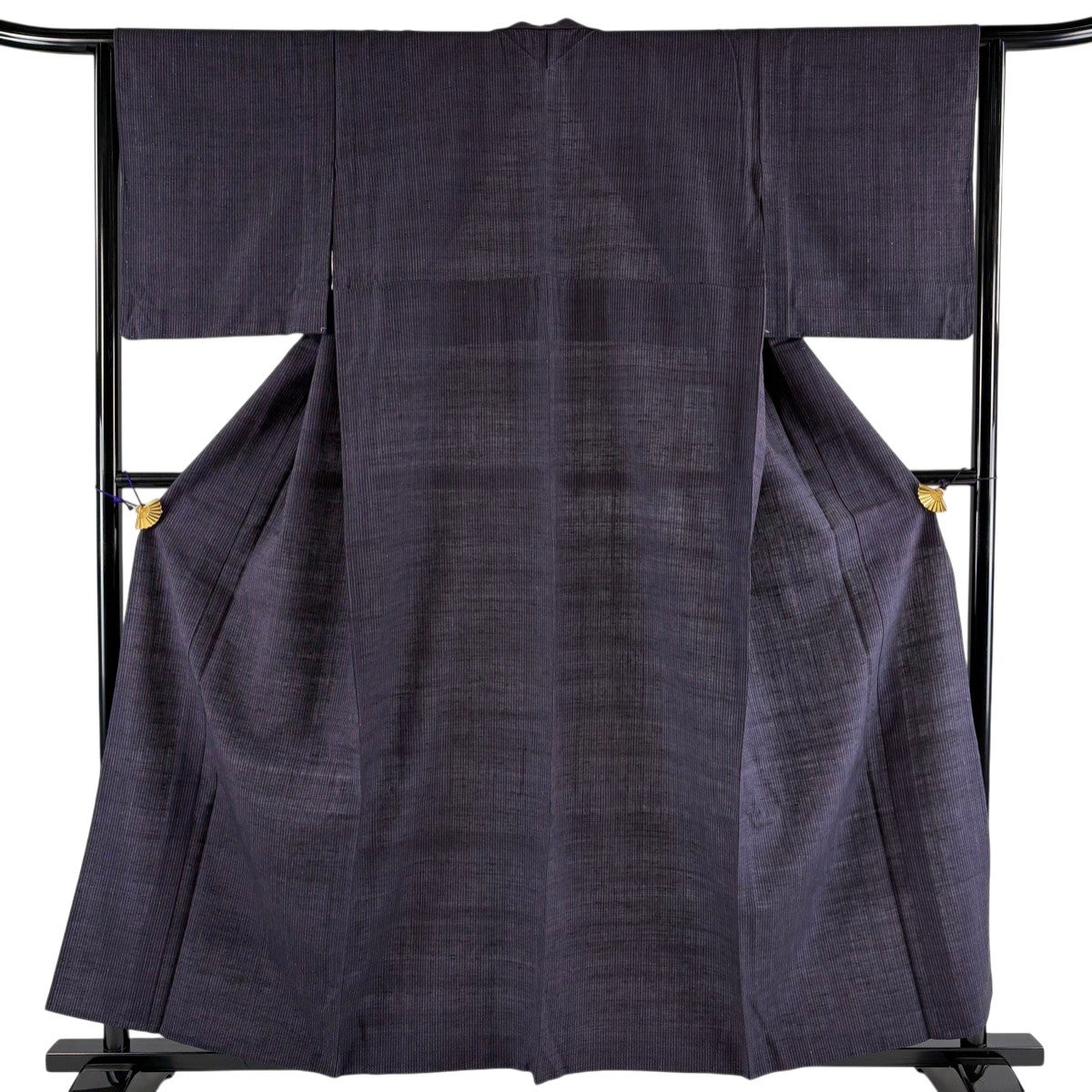 【美品】 紬 身丈158.5cm 裄丈61cm 正絹 逸品 【中古】 美品】 紬 身丈158.5cm 裄丈64cm M 薄物 夏紬 壺垂れ 濃紺 正絹 秀品