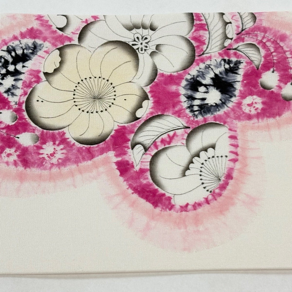 美品】 名古屋帯 逸品 落款あり 小倉建亮 辻が花柄 クリーム 正絹