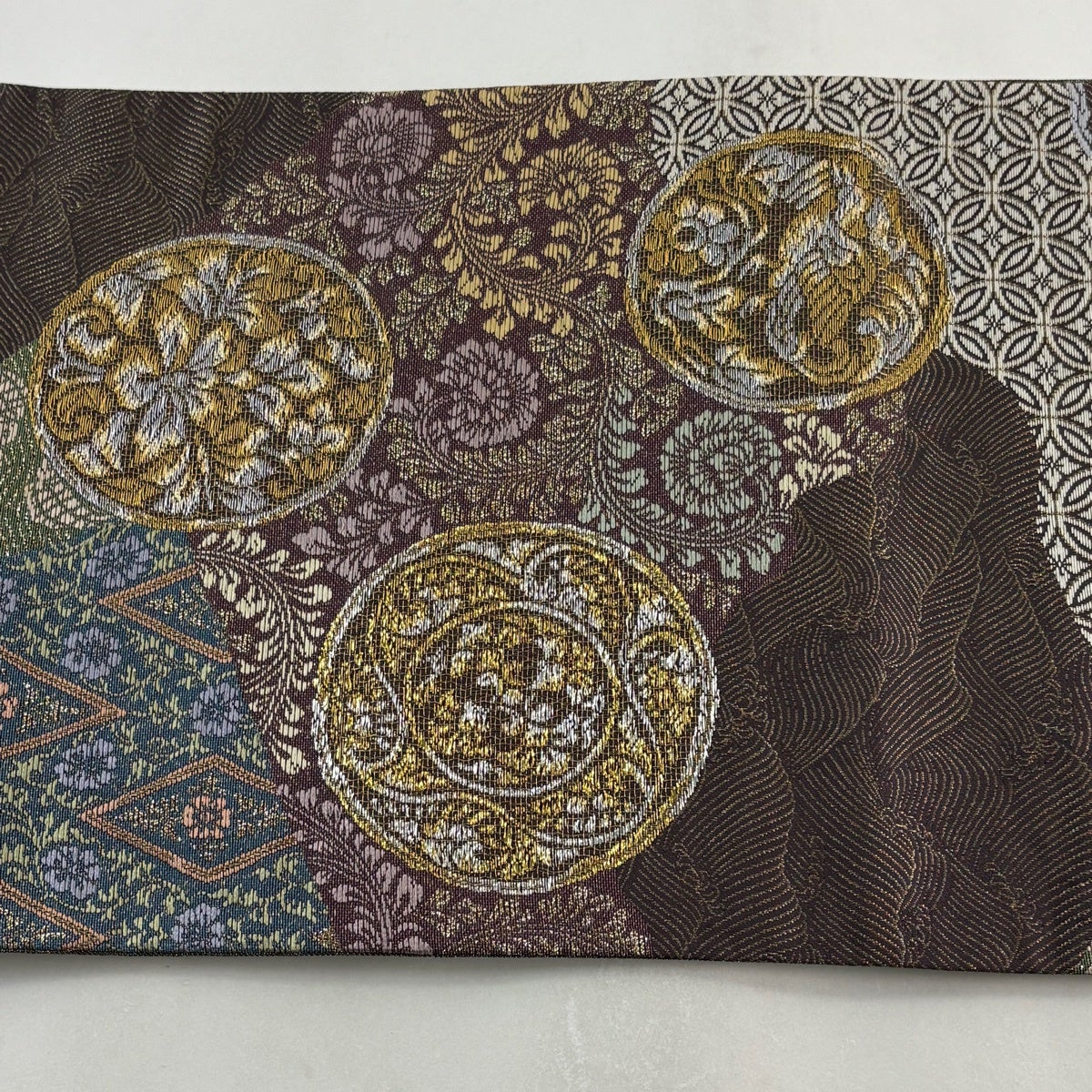 美品】 袋帯 名品 丸文 草花 金銀糸 箔 濃紫 六通 正絹｜中古・古着