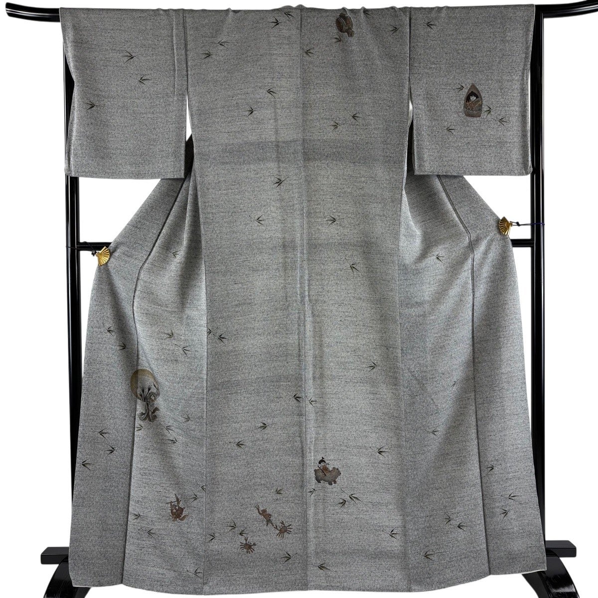 付下げ 美品 名品 身丈166cm 裄丈68cm 正絹 【中古】 付下げ 身丈166cm 裄丈68cm L 袷 お召地 雪輪 灰白 正絹 逸品｜中古