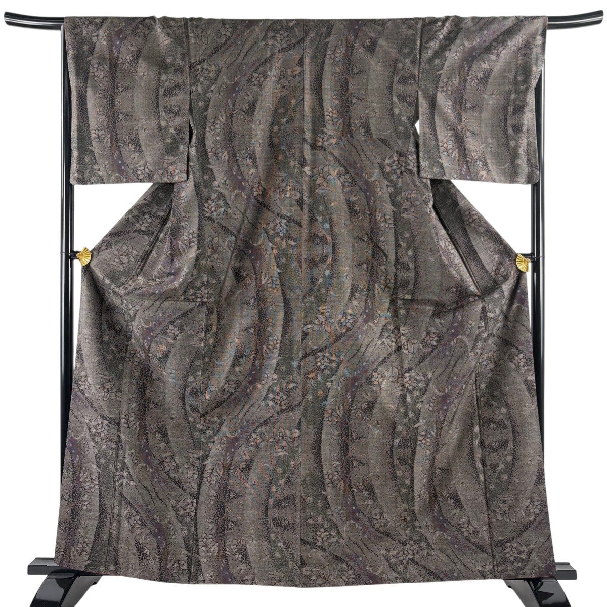 大島紬 身丈159.5cm 裄丈66cm 正絹 逸品 【中古】 大島紬 身丈159.5cm 裄丈65cm M 袷 純泥染 証紙 菱 幾何学模様 焦茶色