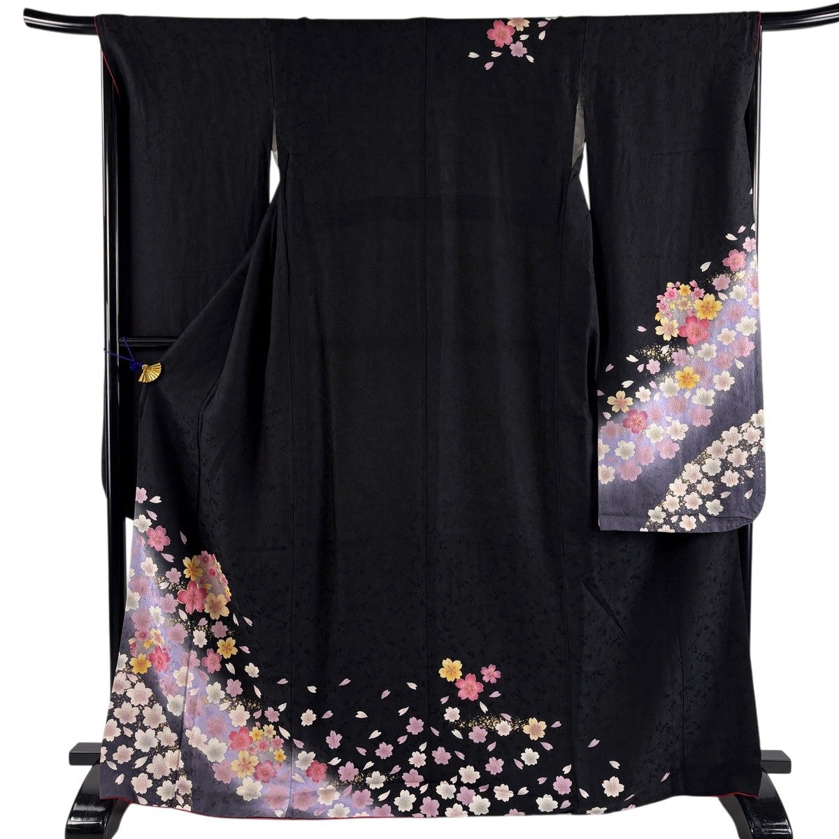 振袖 身丈170cm 裄丈67cm M 袷 桜 花びら 金通し 金彩 黒 正絹 秀品