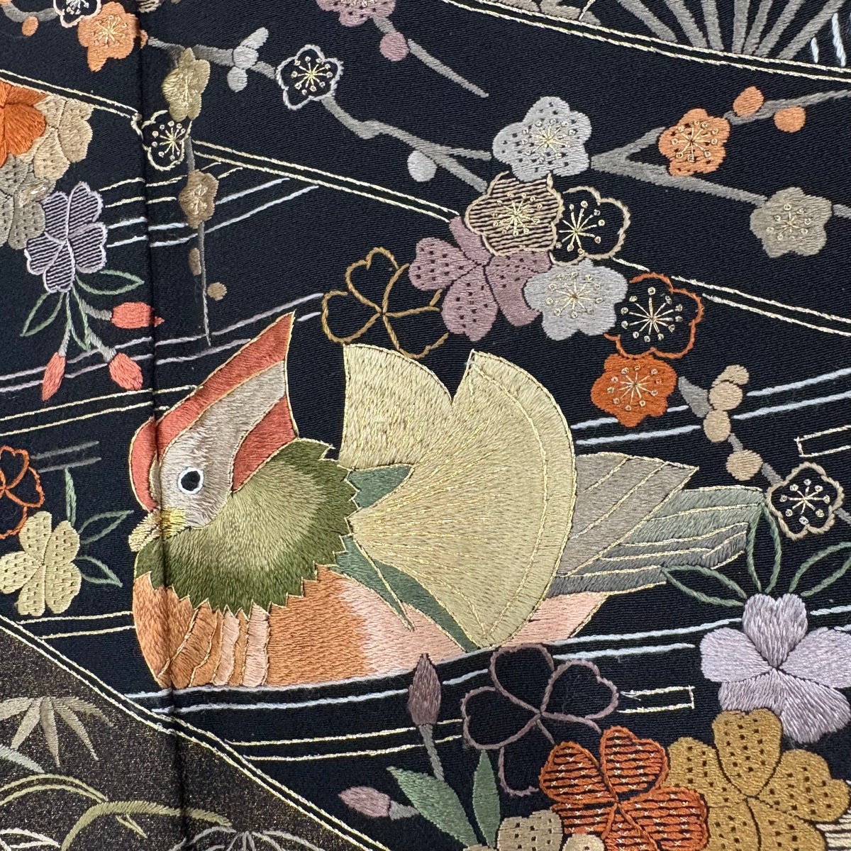 黒留袖 身丈156.5cm 裄丈65.5cm M 袷 松竹梅 鴛鴦 刺繍 金糸 黒 正絹