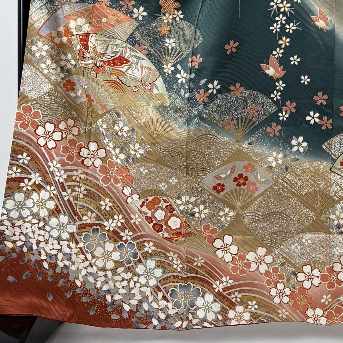 振袖 身丈163cm 裄丈67cm M 袷 扇 桜 金銀彩 ぼかし 深緑 正絹 秀品