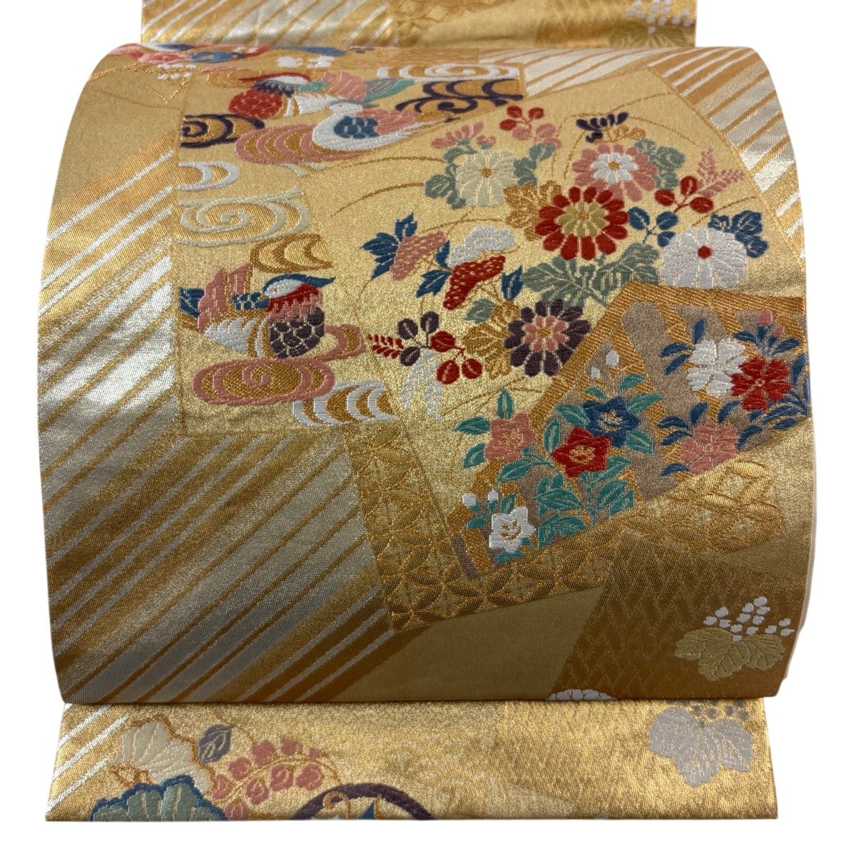 袋帯 秀品 歌人色紙 草花 人物 金糸 箔 金色 六通 正絹 【中古】 袋帯