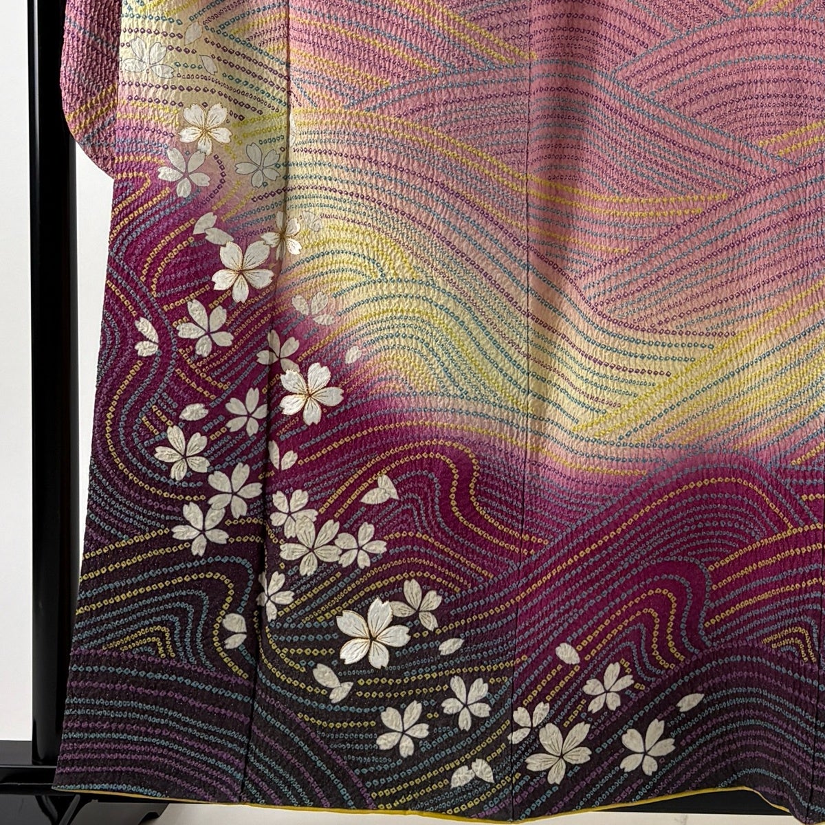 振袖 身丈157cm 裄丈65.5cm M 袷 鈴乃屋 桜 波 銀通し 刺繍 ピンク