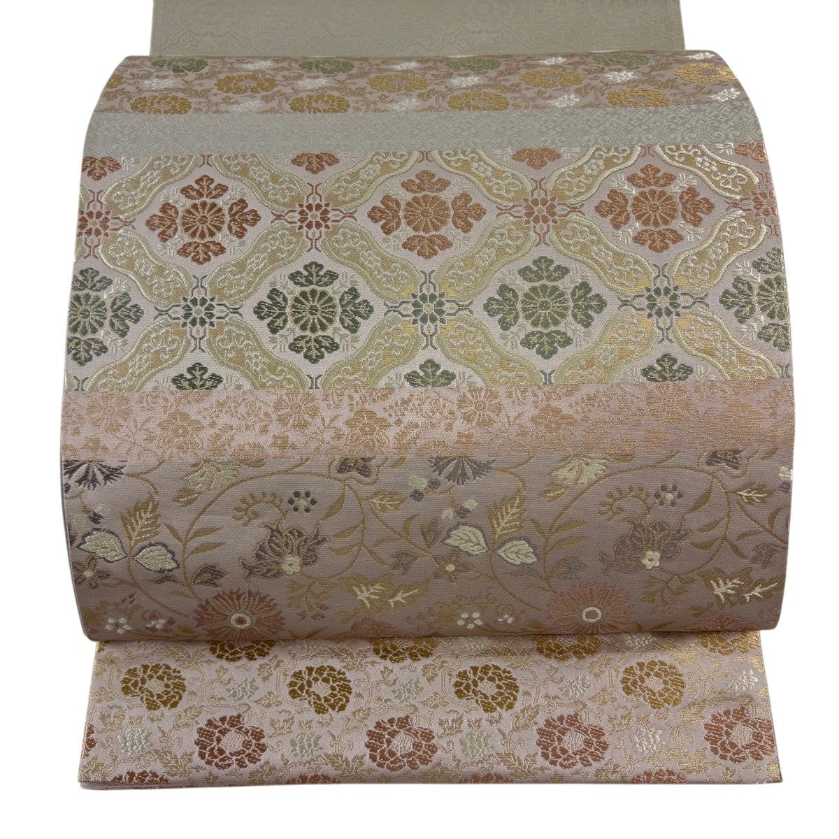 K中古美品 袋帯 唐花模様 薄ベージュ×こげ茶■N80722-27 美品】 袋帯 名品 箔屋清兵衛 落款あり 華文 花唐草 刺繍 箔 ベージュ