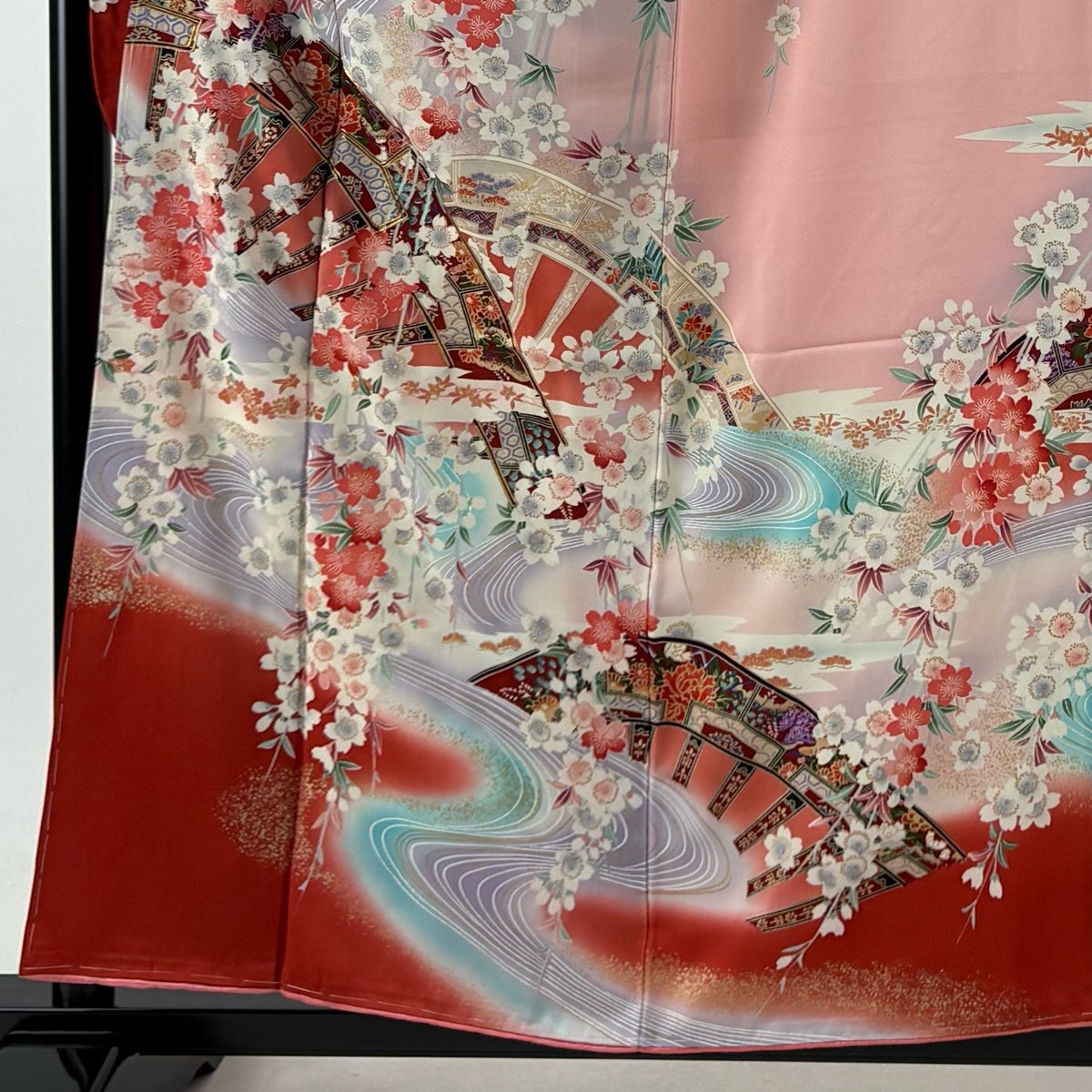 美品】 振袖 身丈157cm 裄丈64cm M 袷 鈴乃屋 枝垂れ桜 片輪車 金糸
