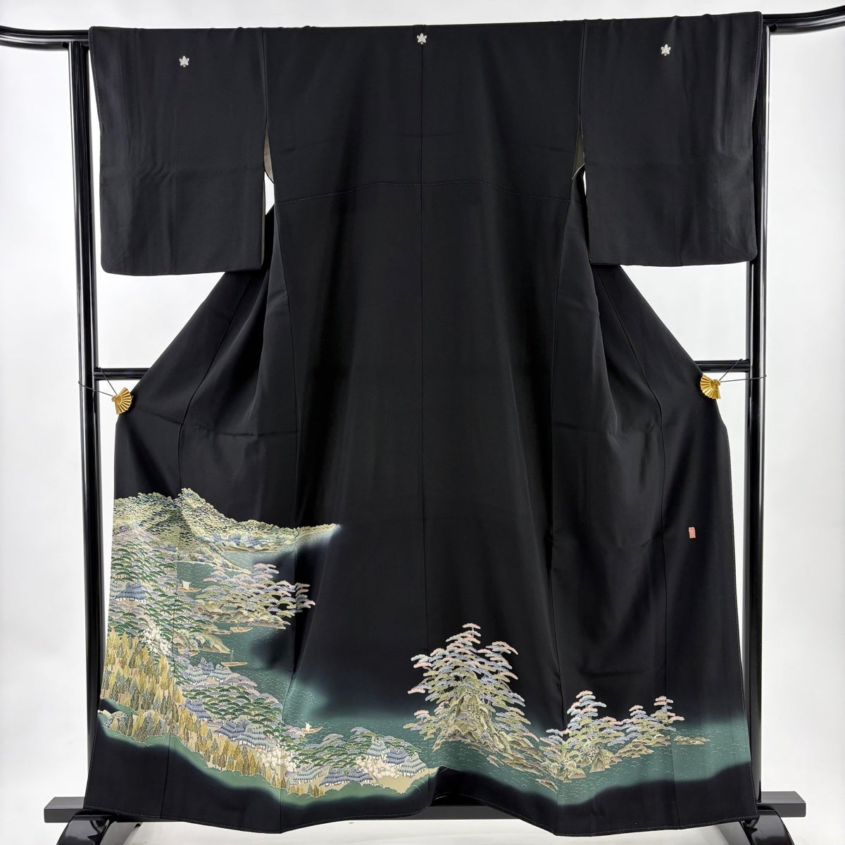 色留袖 身丈156cm 裄丈65cm 正絹 秀品 【中古】 色留袖 身丈156cm 裄丈65.5cm M 袷 一期一会 ぼかし 茶色 正絹 秀品 三