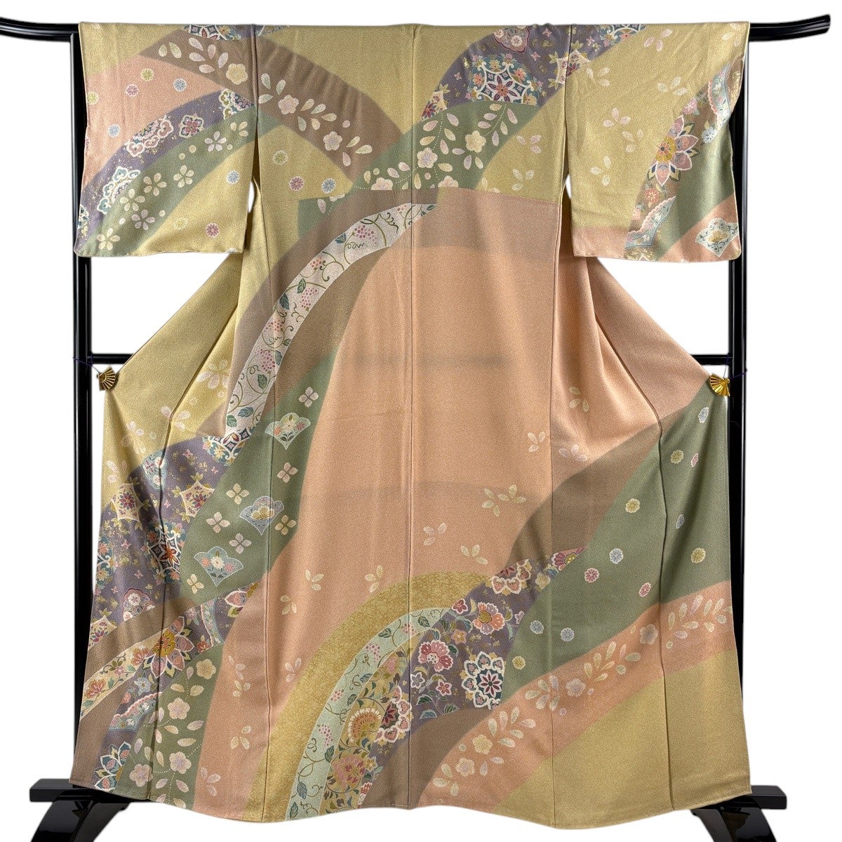 美品】 訪問着 身丈160cm 裄丈66cm M 袷 華文 草花 金糸 金彩 薄黄土色