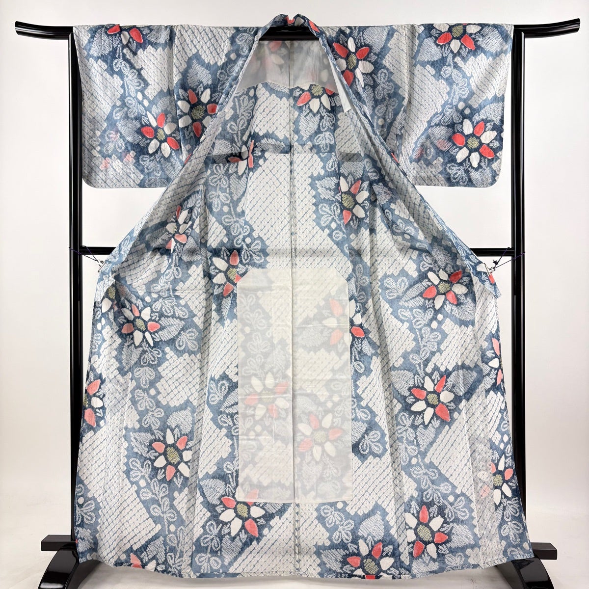 浴衣 身丈165.5cm 裄丈65cm M 絞り浴衣 草花 青灰色 綿 名品｜中古