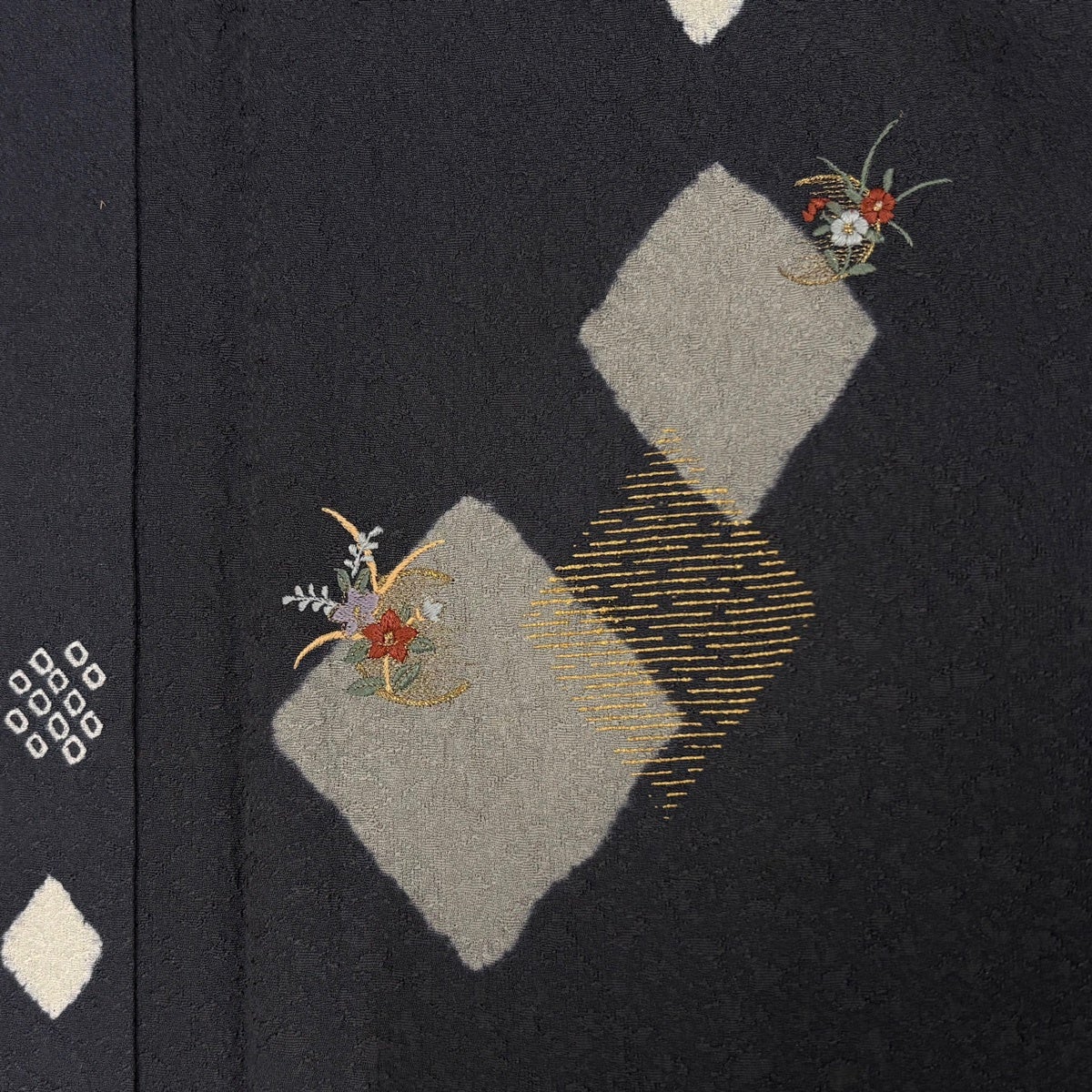 最終価格】 70%OFF 付下げ 身丈157cm 裄丈63.5cm S 袷 草花 色紙 刺繍