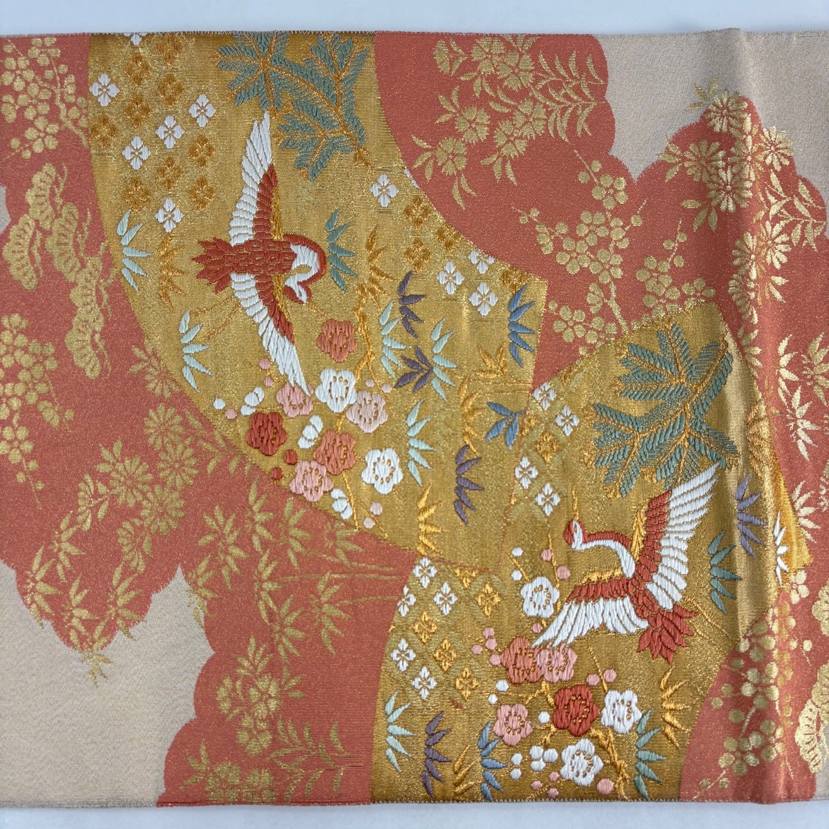 美品】 袋帯 秀品 関西仕立て 松竹梅 鶴 金糸 刺繍 サーモンピンク 六