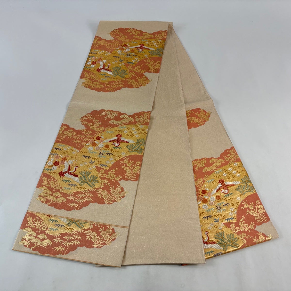 美品】 袋帯 秀品 関西仕立て 松竹梅 鶴 金糸 刺繍 サーモンピンク 六