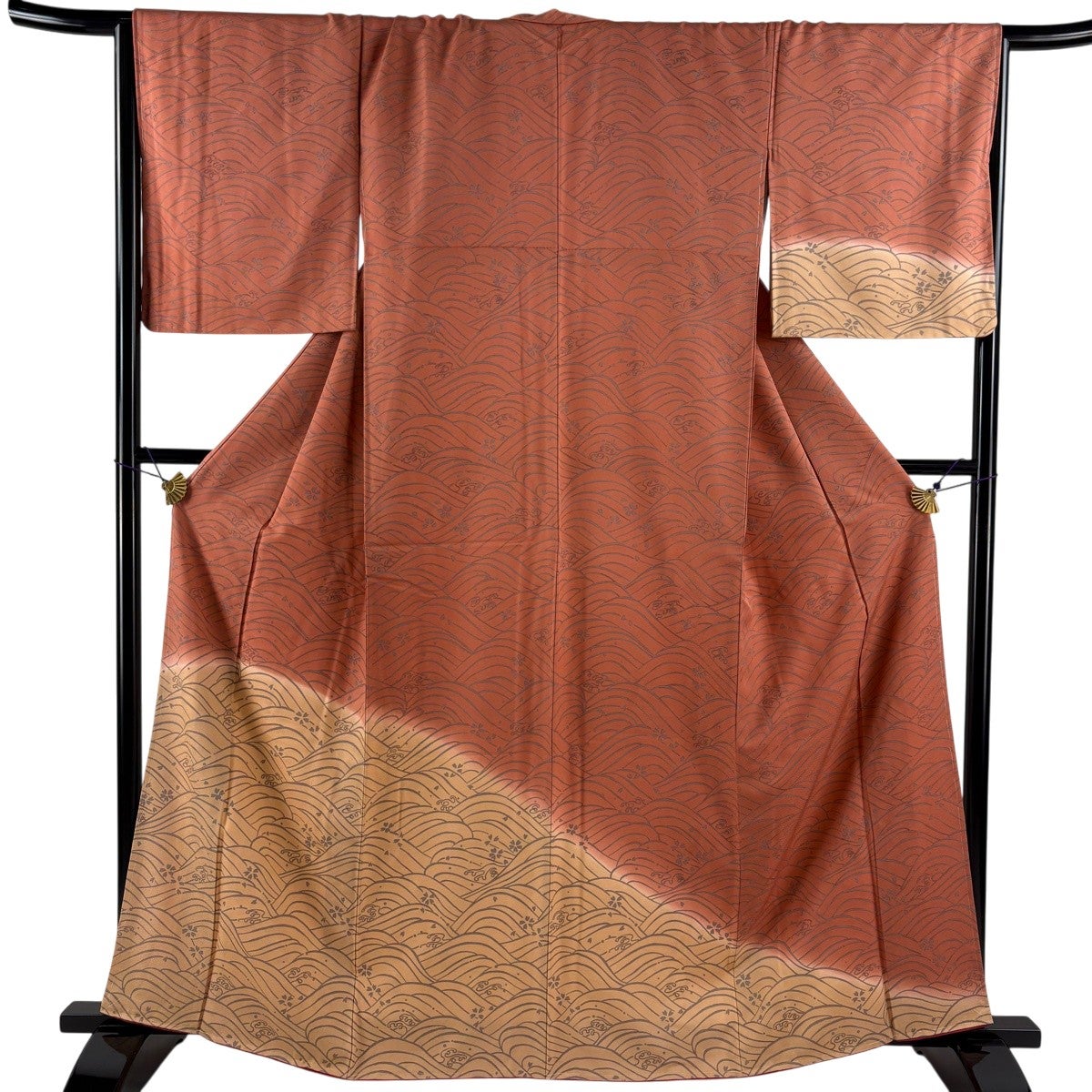 美品】 小紋 身丈162.5cm 裄丈66cm M 袷 桜 花びら ぼかし 灰紫 正絹