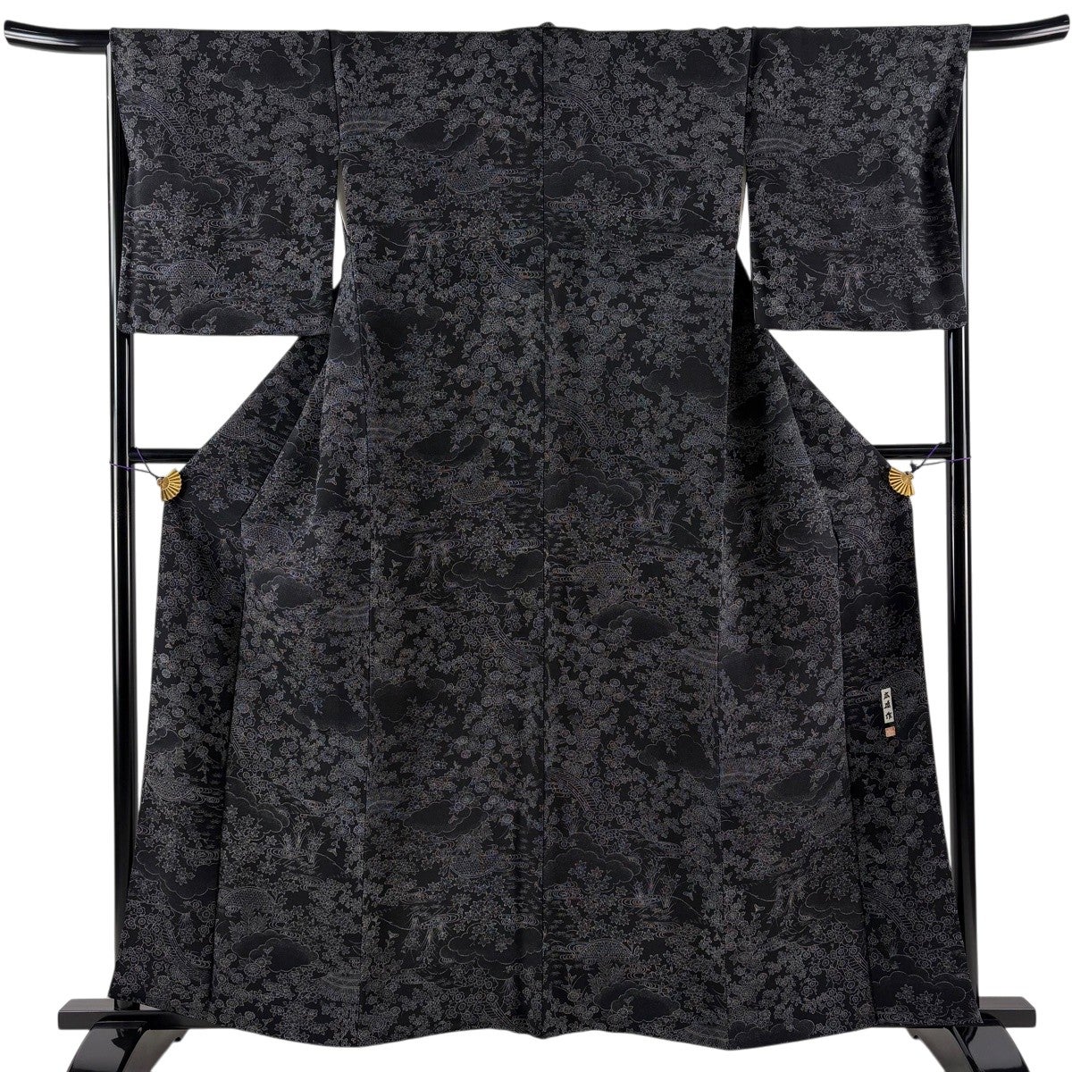 30%OFF 【美品】 小紋 身丈165cm 裄丈68.5cm L 袷 雲文 地紋 絞り 黒