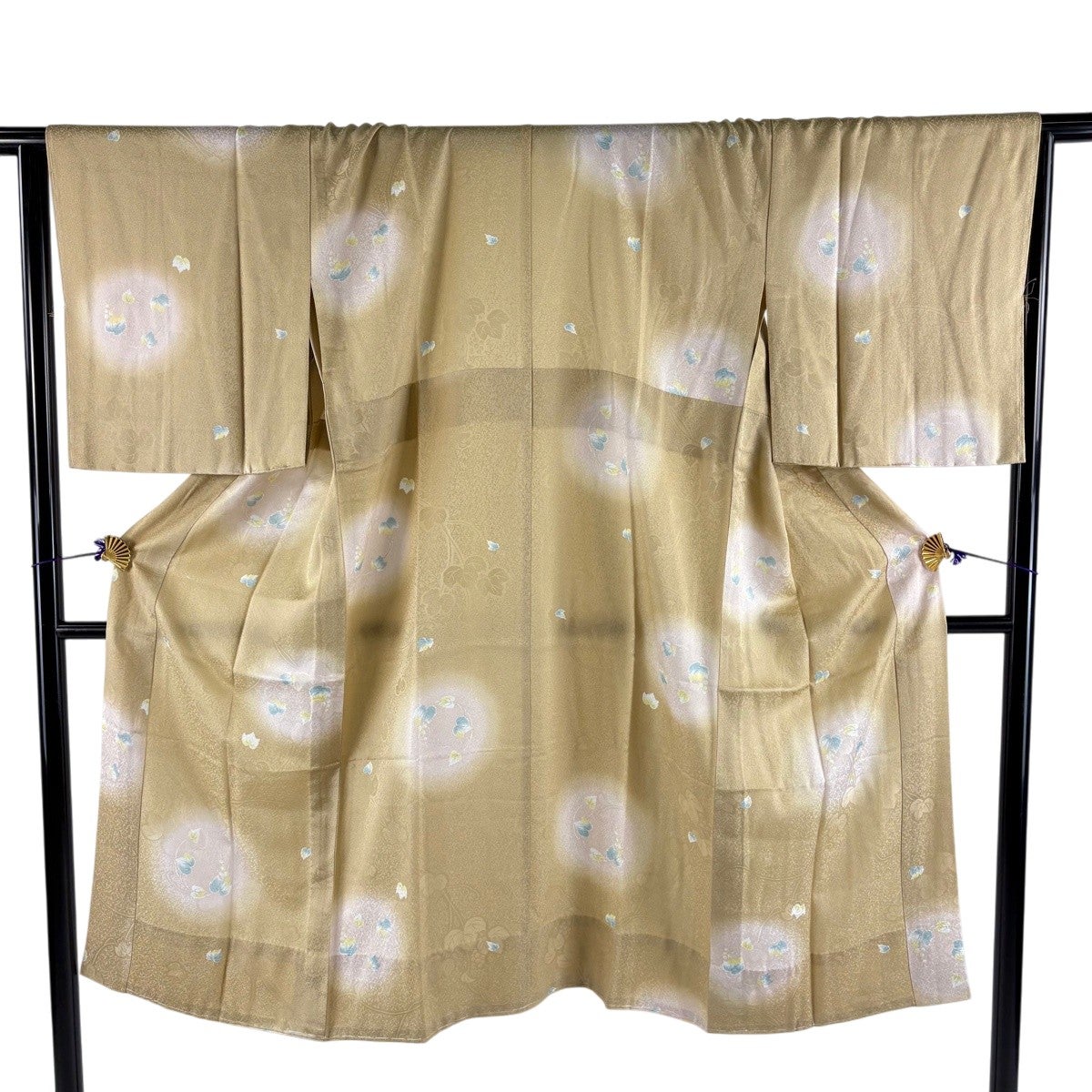 美品】 長襦袢 身丈124cm 裄丈67.5cm L やまと 葡萄 地紋 ぼかし 薄茶