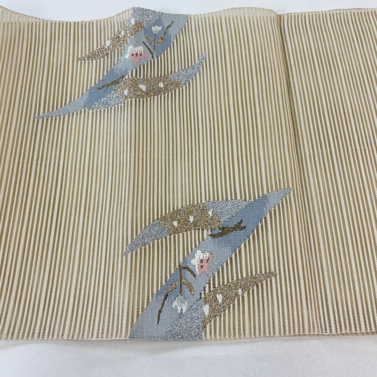 名古屋帯 秀品 夏帯 絽 松葉仕立て 八寸名古屋帯 葉柄 枝花 箔 銀通し