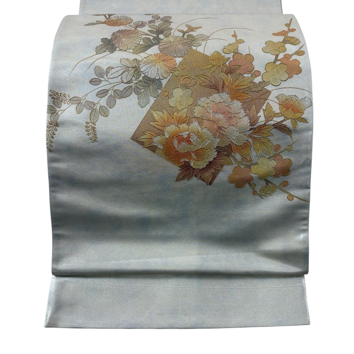 袋帯 秀品 和田光正 落款あり 色紙 草花 クリーム お太鼓柄 正絹｜中古