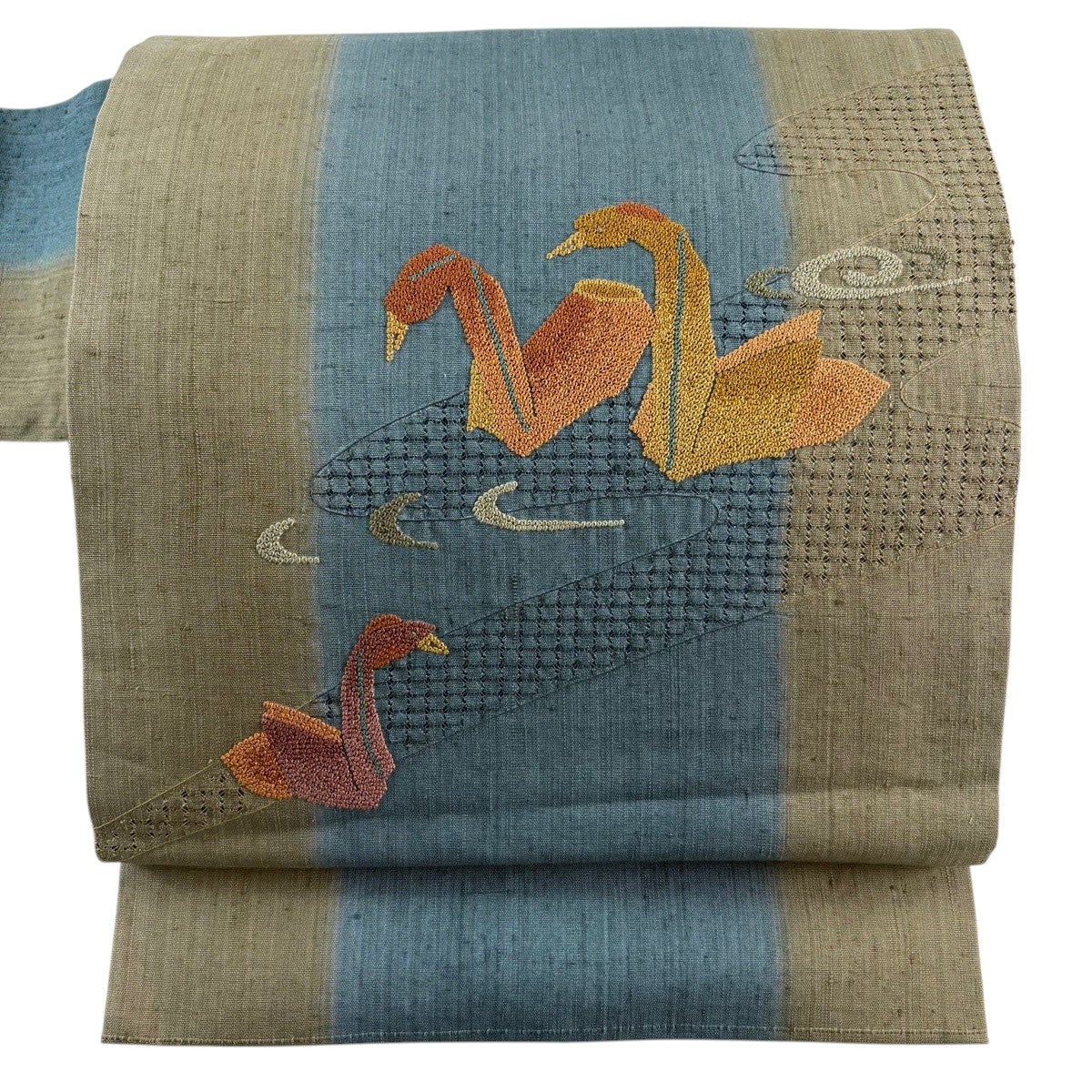 名古屋帯 秀品 紬地 関西仕立て 水鳥 流水 相良刺繍 汕頭刺繍 灰緑