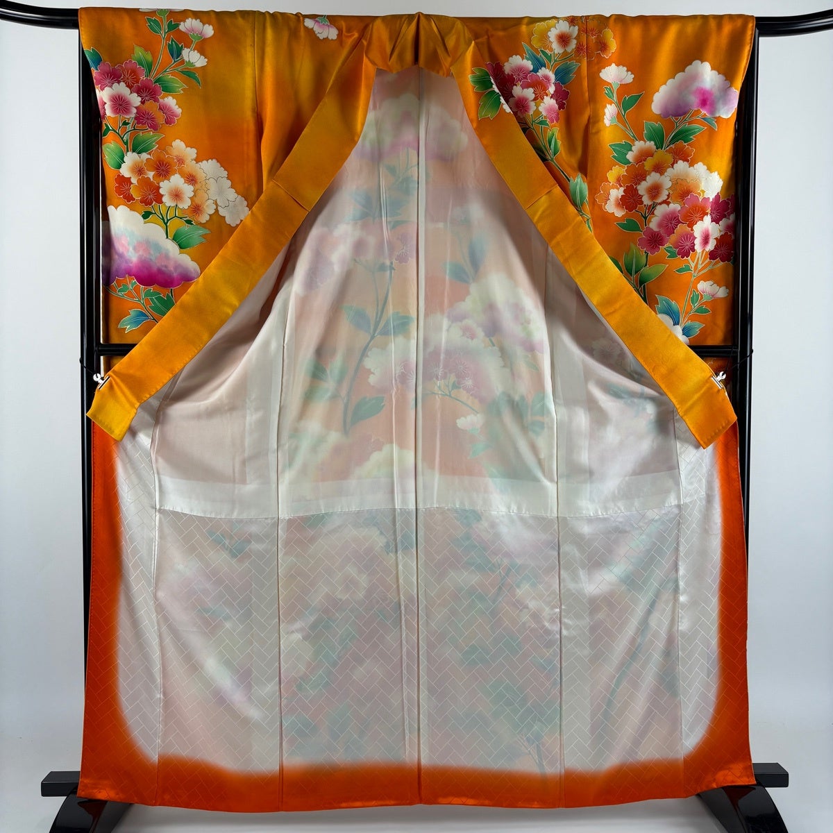 振袖 身丈164cm 裄丈67cm M 袷 草花 間垣 金糸 金彩 オレンジ 正絹 秀