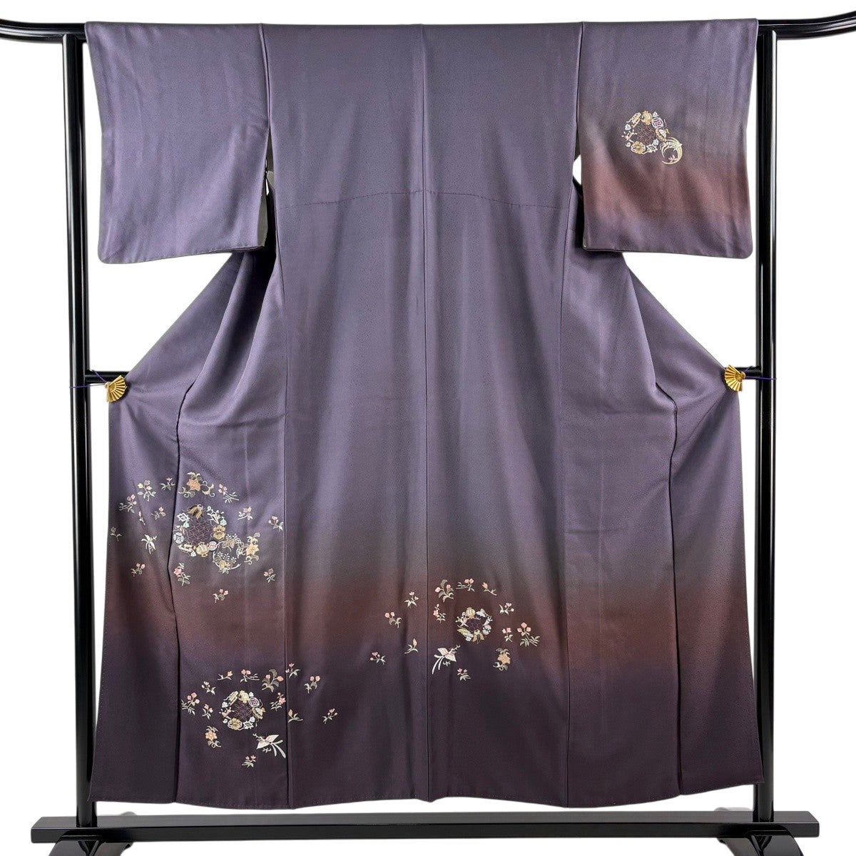 付下げ 身丈153.5cm 裄丈62cm S 袷 宝尽くし 花食い鳥 刺繍 金糸 紫