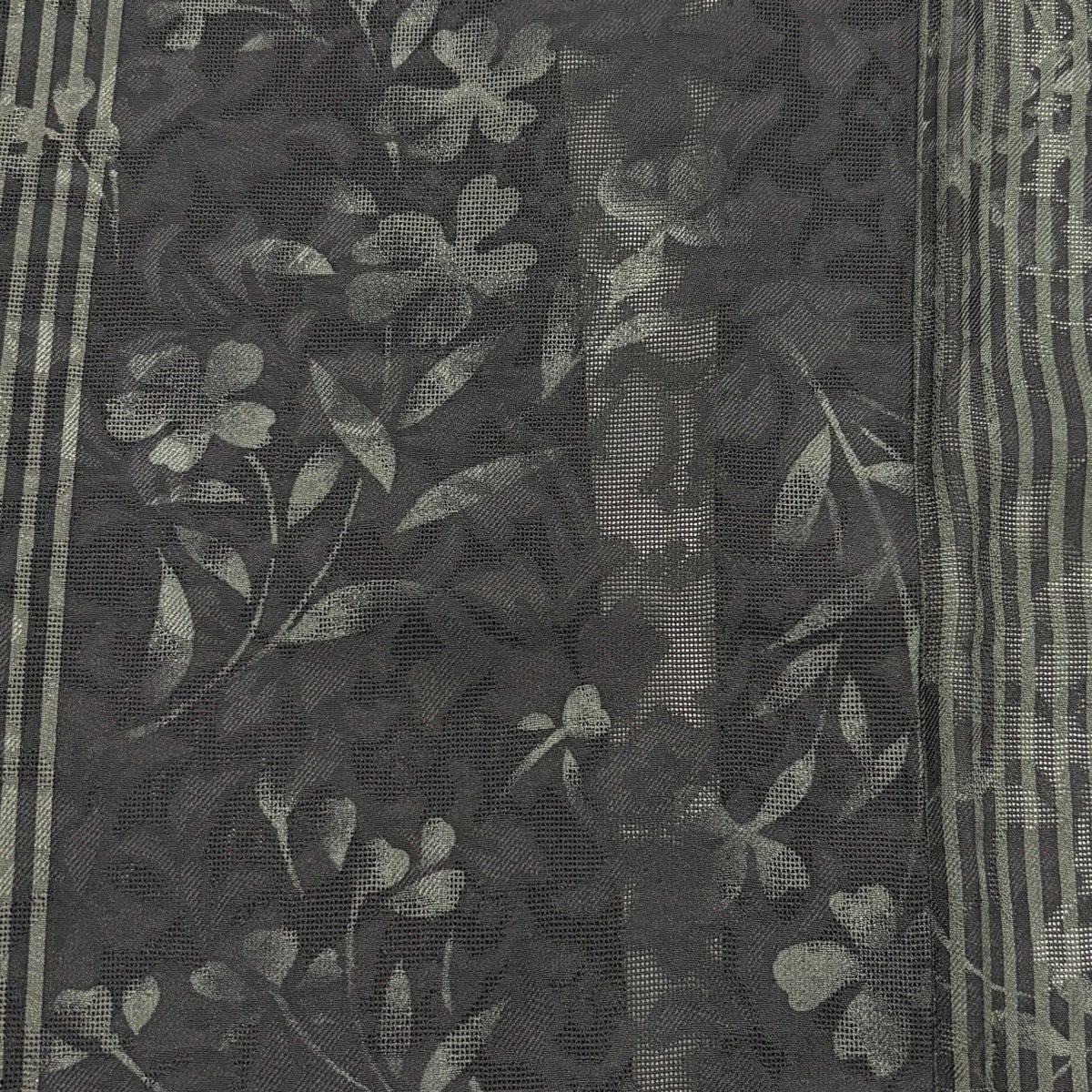 美品】 小紋 身丈161.5cm 裄丈65cm M 薄物 紋紗織 草花 市松 黒 正絹