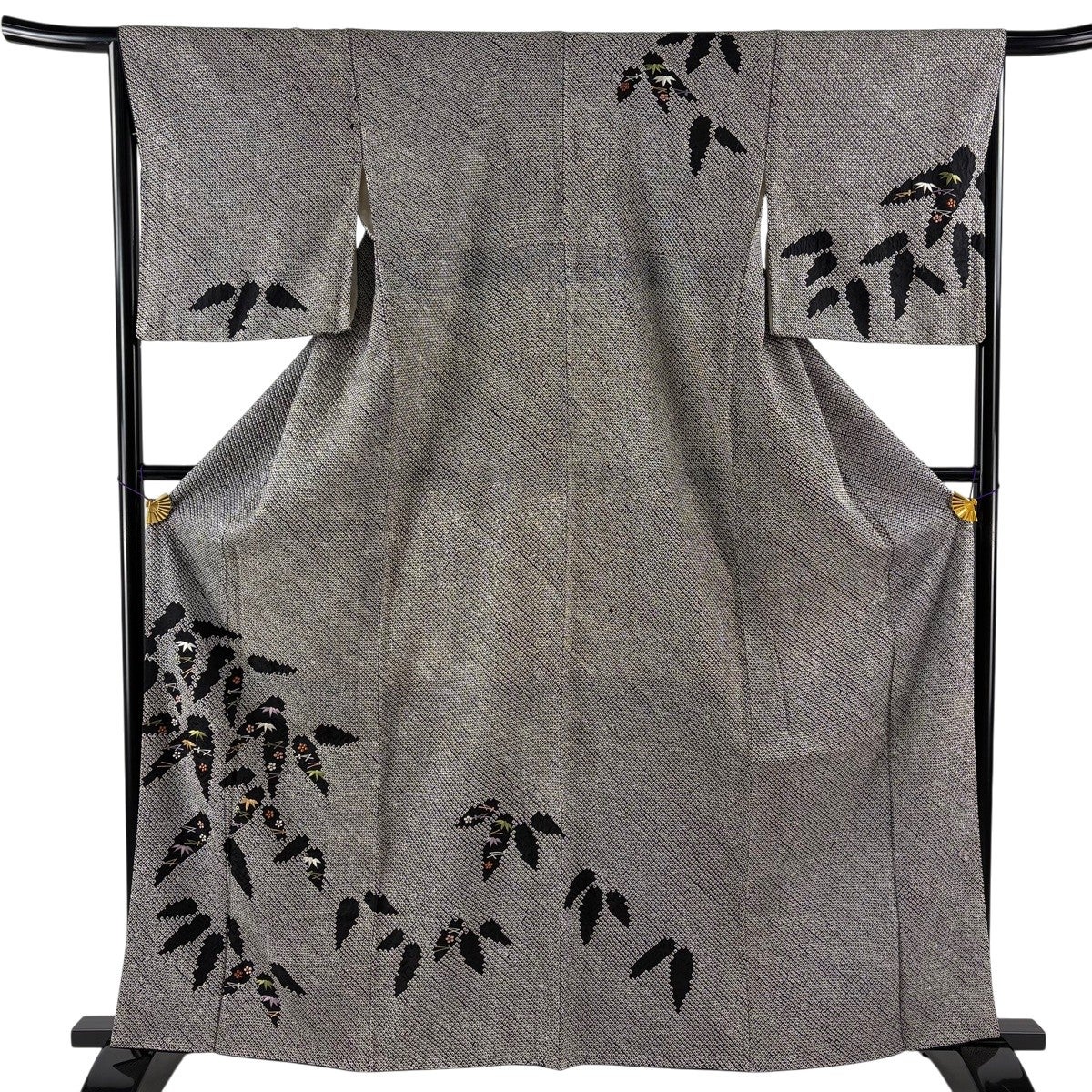 美品】 訪問着 身丈164.5cm 裄丈65.5cm M 袷 宝尽くし 菊 絞り 刺繍 黒