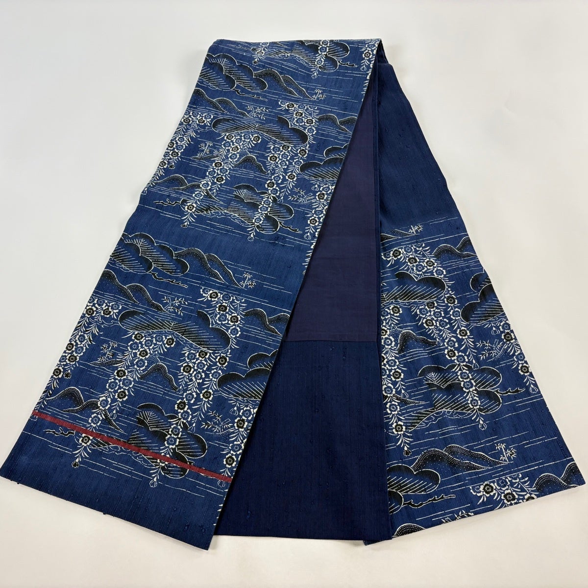 開き名古屋帯 逸品 浦野理一 松 枝垂れ桜 藍染 藍色 正絹｜中古・古着