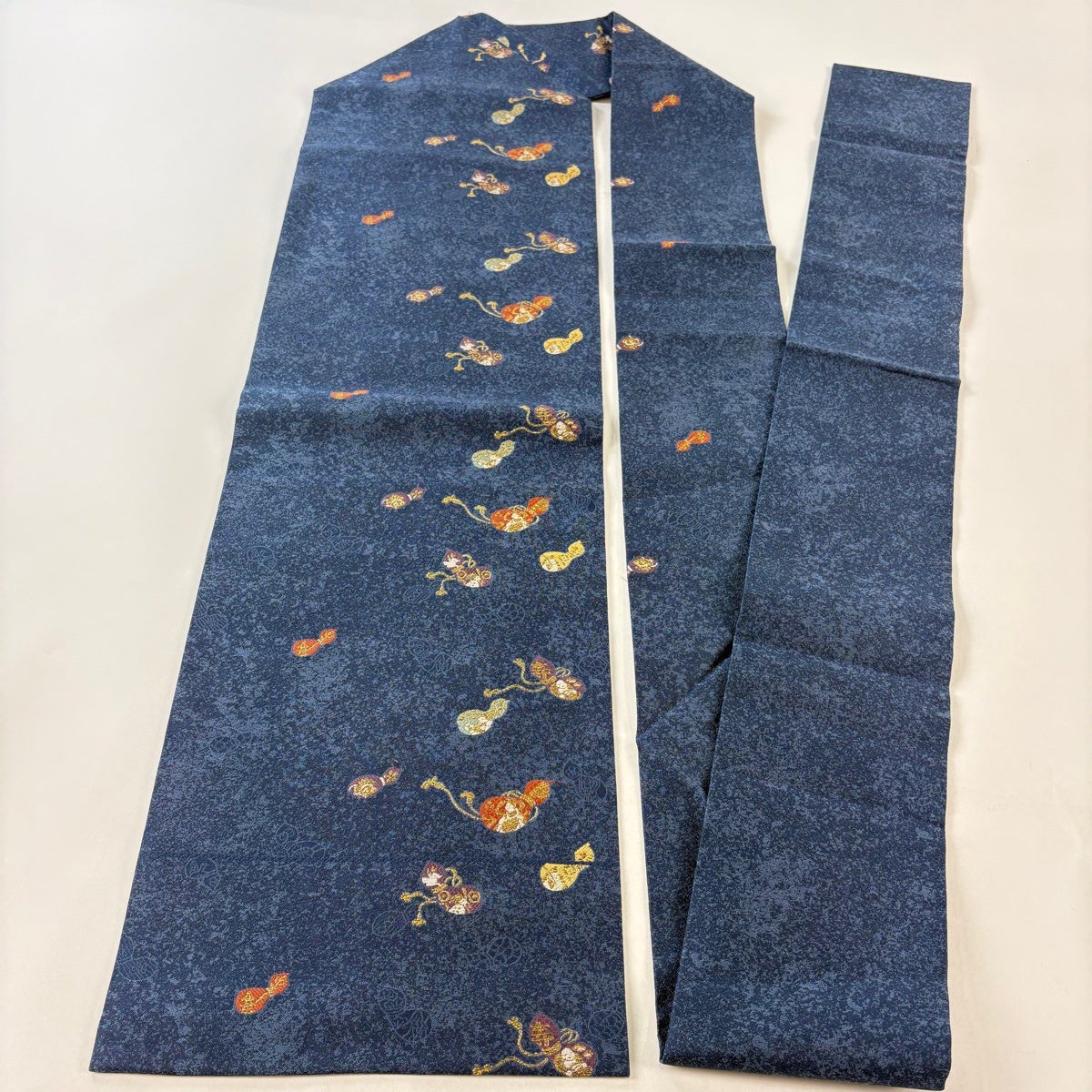 名古屋帯 秀品 瓢箪 金糸 刺繍 藍色 正絹｜中古・古着・リサイクル着物
