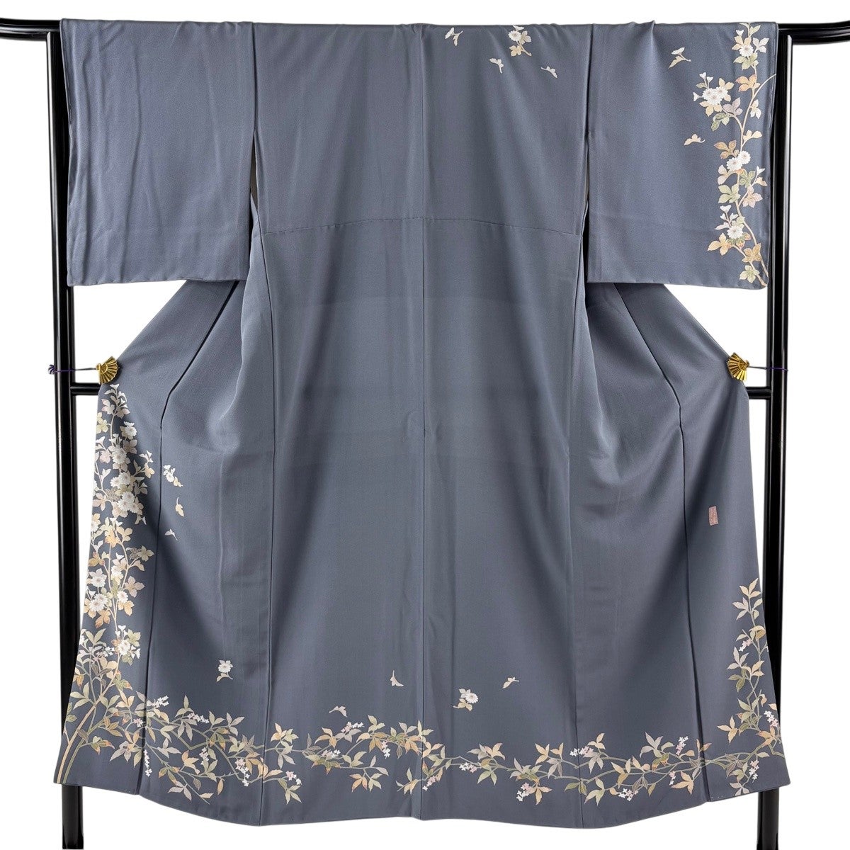 訪問着 身丈150.5cm 裄丈65cm M 袷 落款あり 菊 灰色 正絹 秀品｜中古