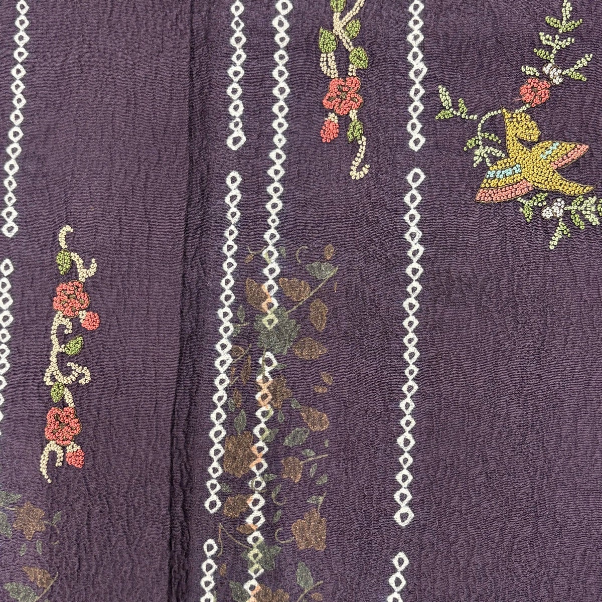 付下げ 身丈162.5cm 裄丈65cm M 袷 草花 縦縞 相良刺繍 金糸 紫 正絹