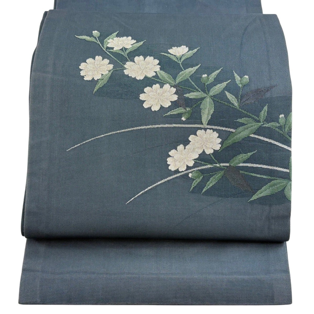 在庫一掃】 名古屋帯 秀品 草花 花唐草 金糸 刺繍 青灰色 正絹 在庫一掃】 名古屋帯 秀品 草花 花唐草 金糸 刺繍 青灰色 正絹