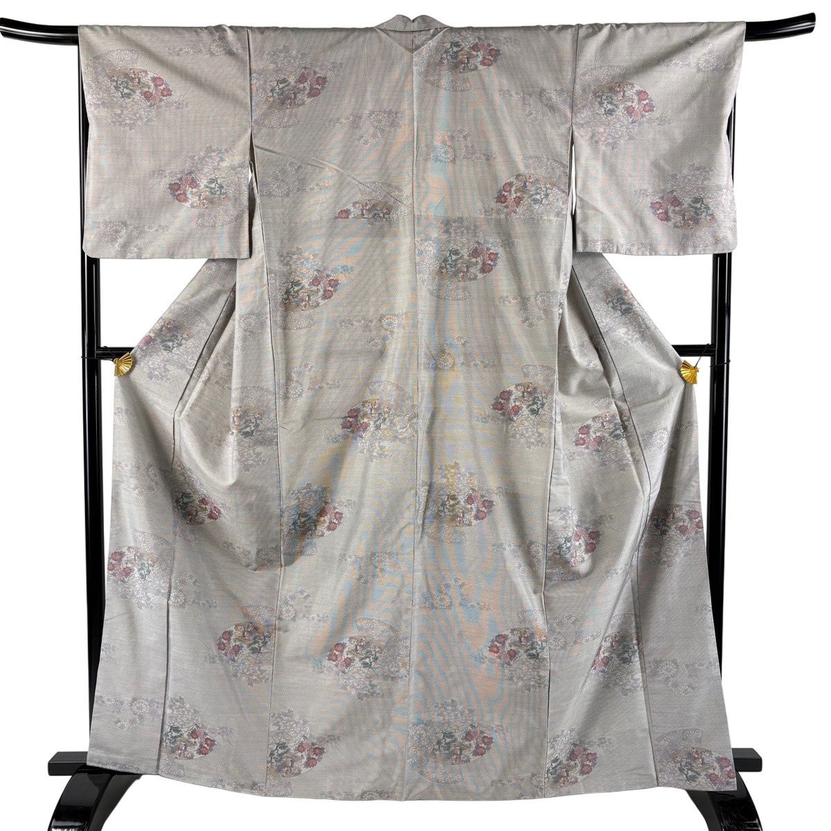 紬 身丈164cm 裄丈68cm L 袷 扇面 草花 灰色 正絹 秀品｜中古・古着