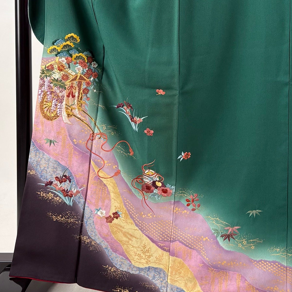 振袖 身丈164cm 裄丈66cm M 袷 御所車 桜 刺繍 金彩 緑 正絹 秀品