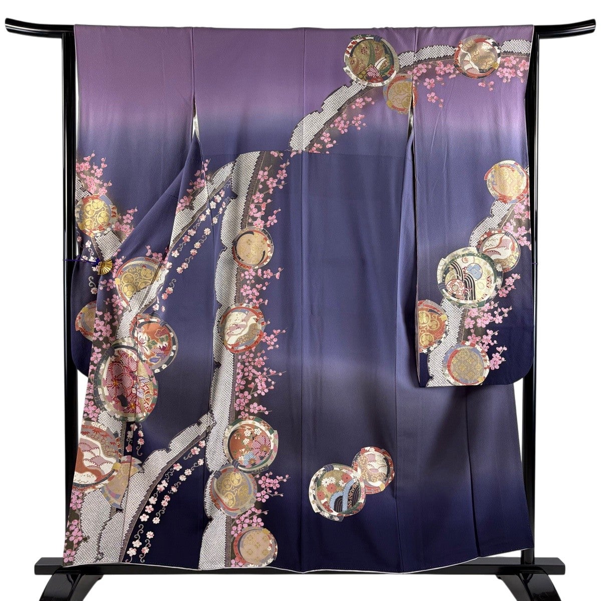 振袖/鼓草花金彩染め分け紫中古美品振袖set/身丈167.5裄丈66.5紫成人式 振袖 身丈168cm 裄丈67cm M 袷 草花 金彩 ぼかし 茶紫 正絹 秀品｜中古