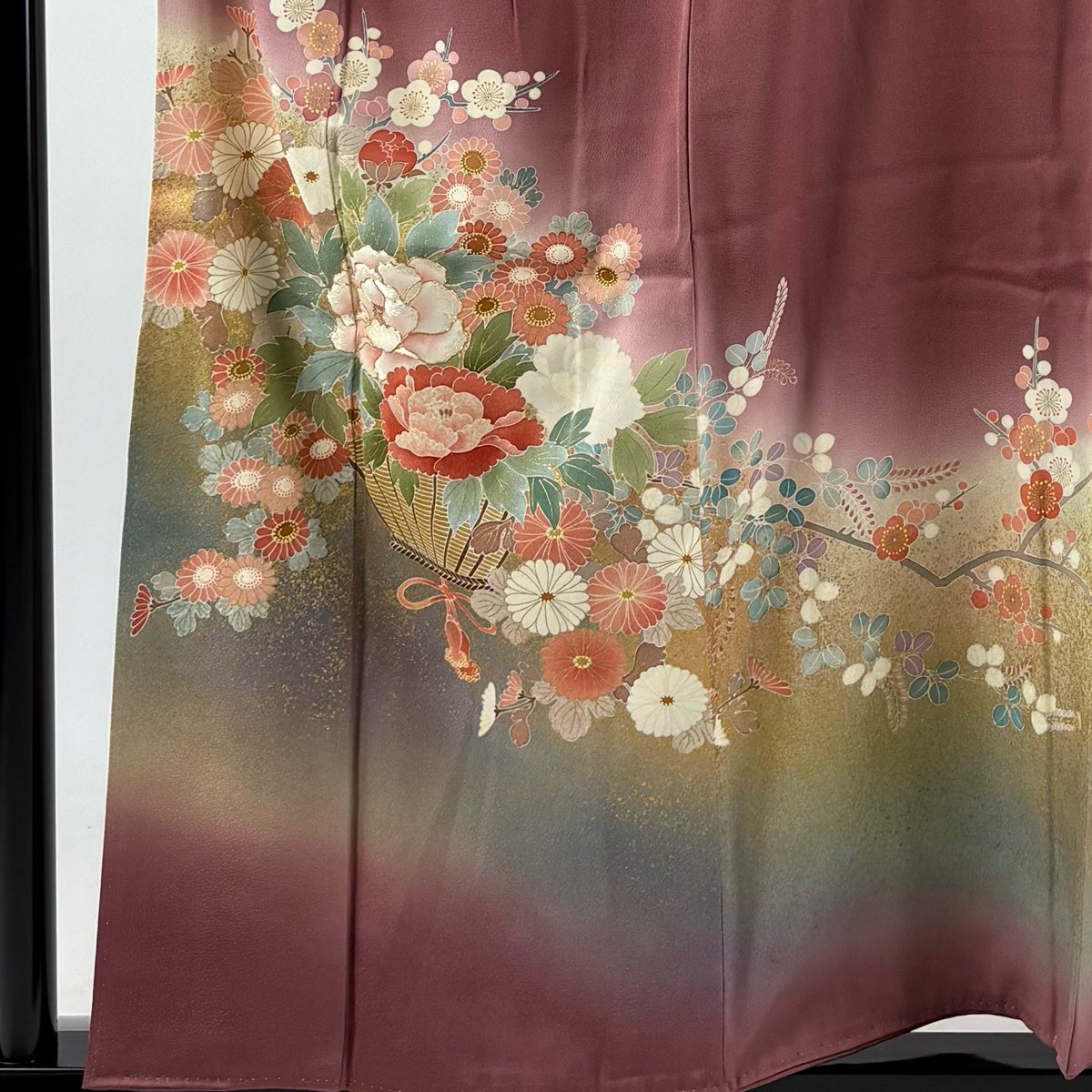 色留袖 身丈157cm 裄丈66.5cm M 袷 松井青々 落款あり 花籠 牡丹 金糸