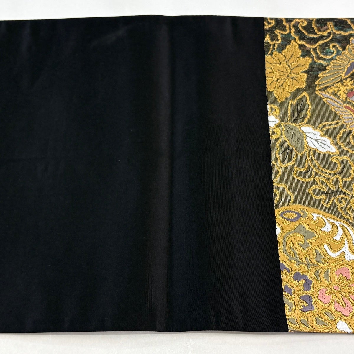 美品】 袋帯 名品 花鳥 蝶 金銀糸 刺繍 黒 六通 正絹｜中古・古着