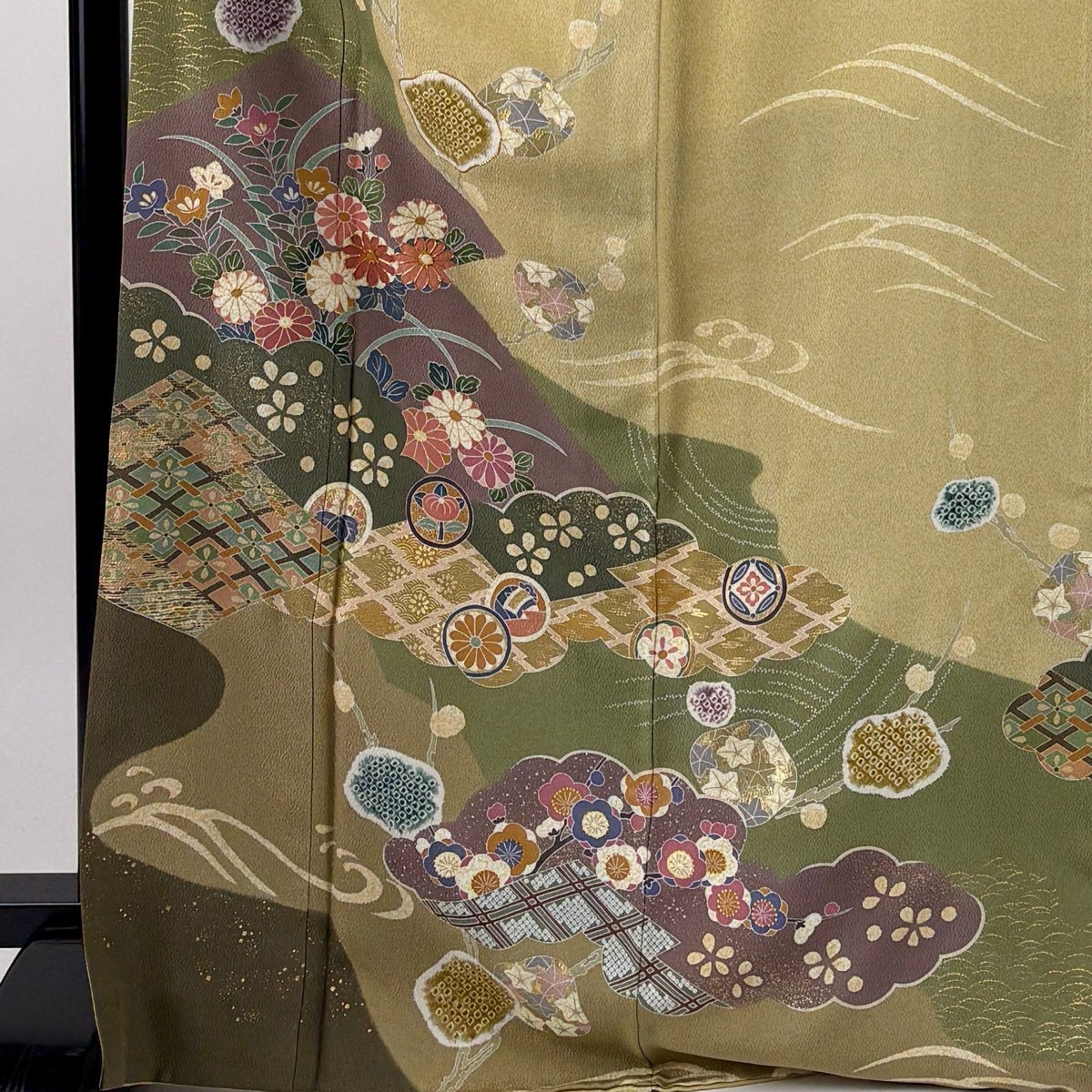 美品】 訪問着 身丈171.5cm 裄丈69cm L 袷 菊 枝梅 金糸 金彩 ベージュ